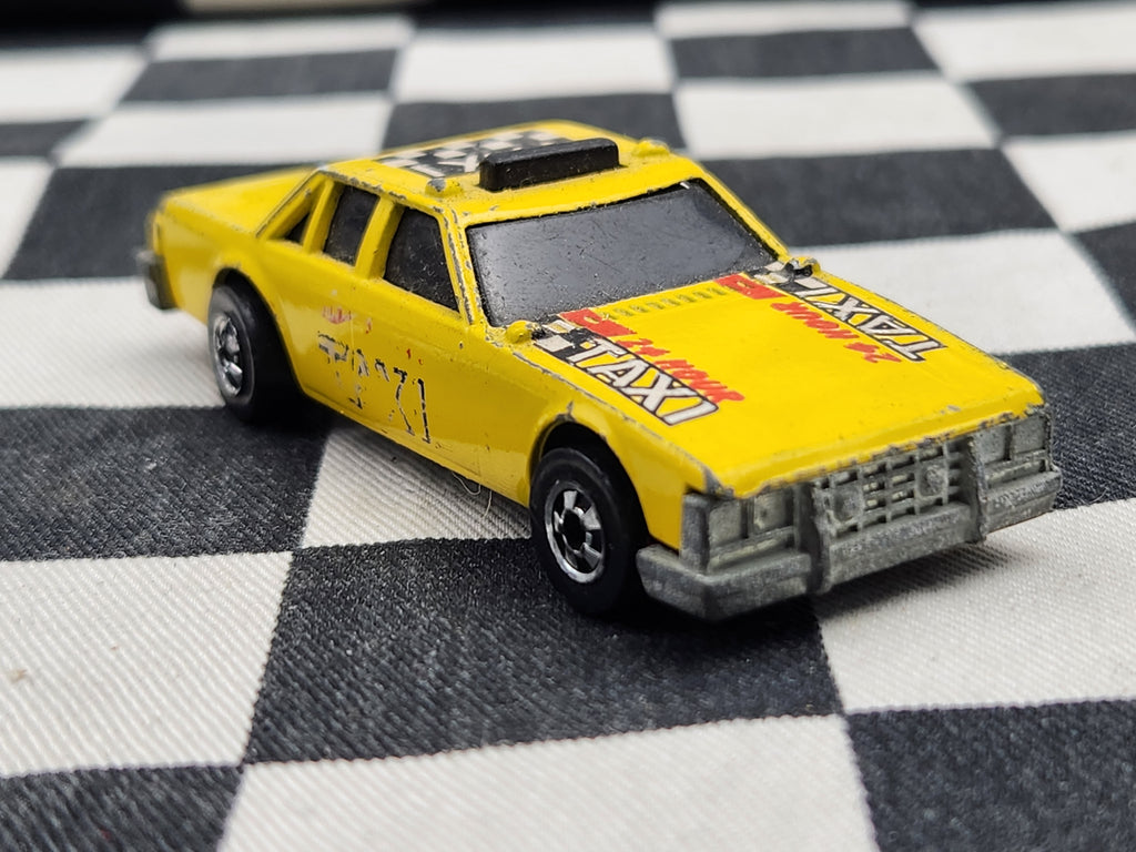 Vintage Loose Hot Wheels CRACK UP'S City Taxi Super Blaster