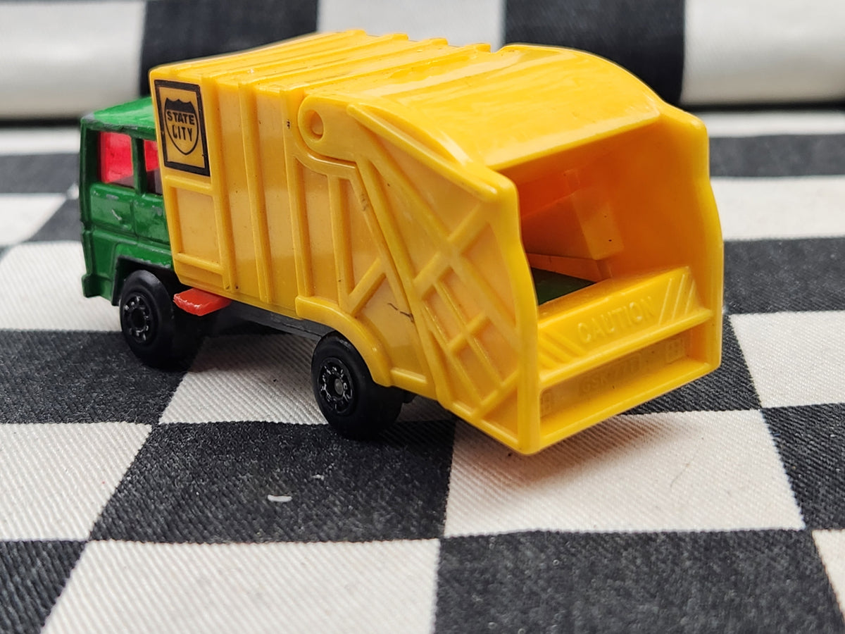 Vintage Loose Matchbox Superfast Refuse Truck