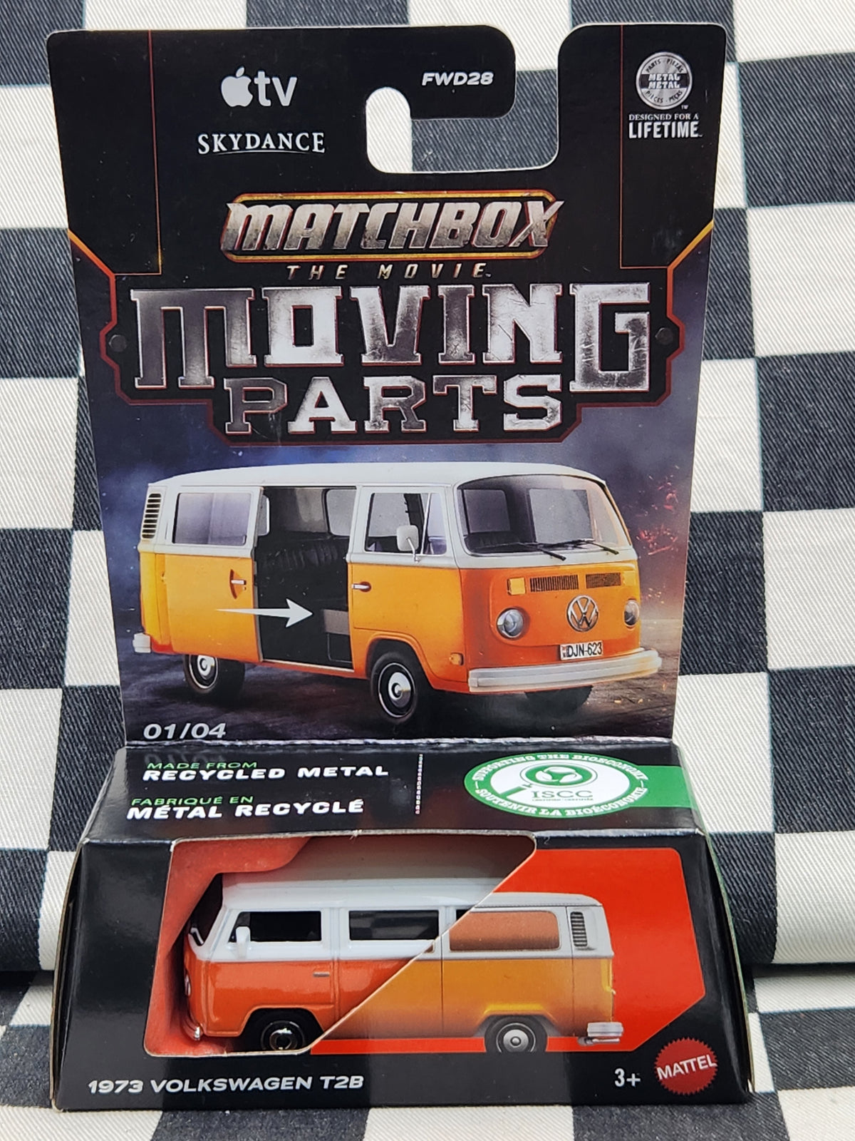 Matchbox Moving Parts 1973 Volkswagen T2B Bus Kombi Orange