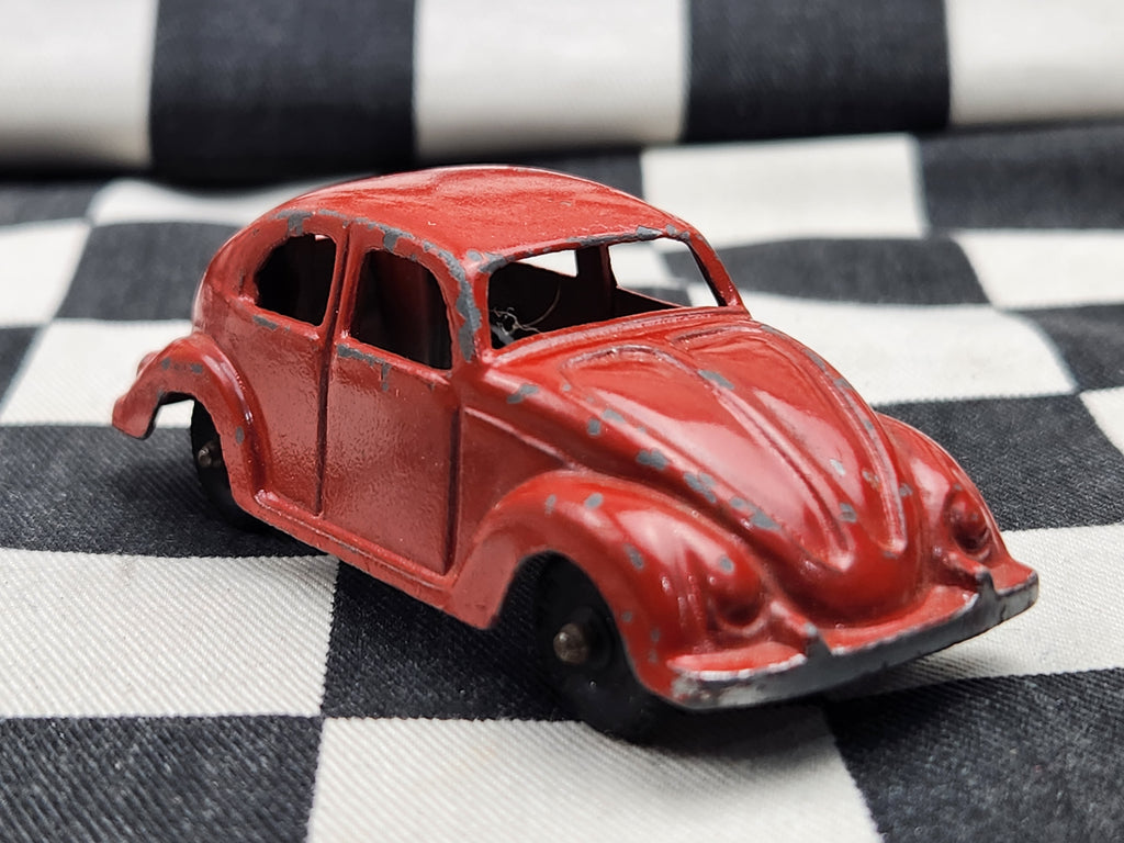 Vintage Loose Cast Metal Volkswagen Beetle Aprox 1:50 Scale