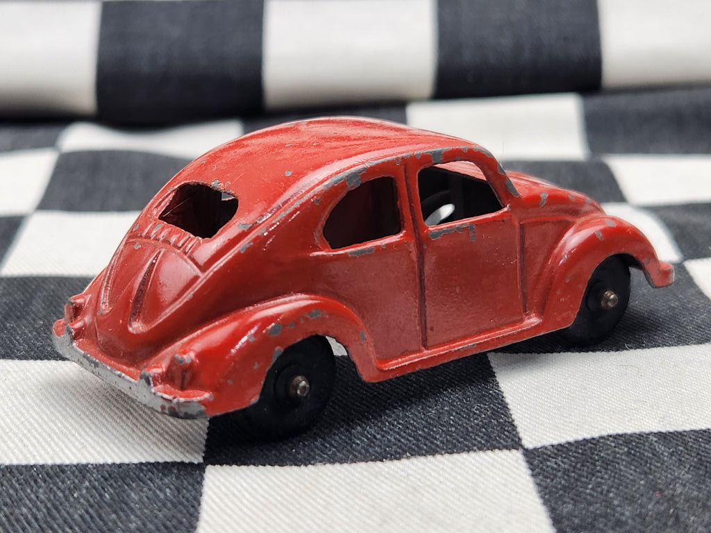 Vintage Loose Cast Metal Volkswagen Beetle Aprox 1:50 Scale
