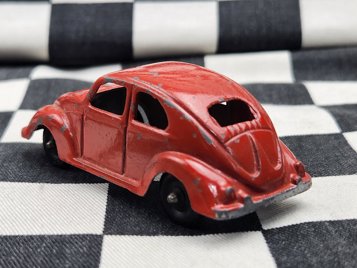 Vintage Loose Cast Metal Volkswagen Beetle Aprox 1:50 Scale