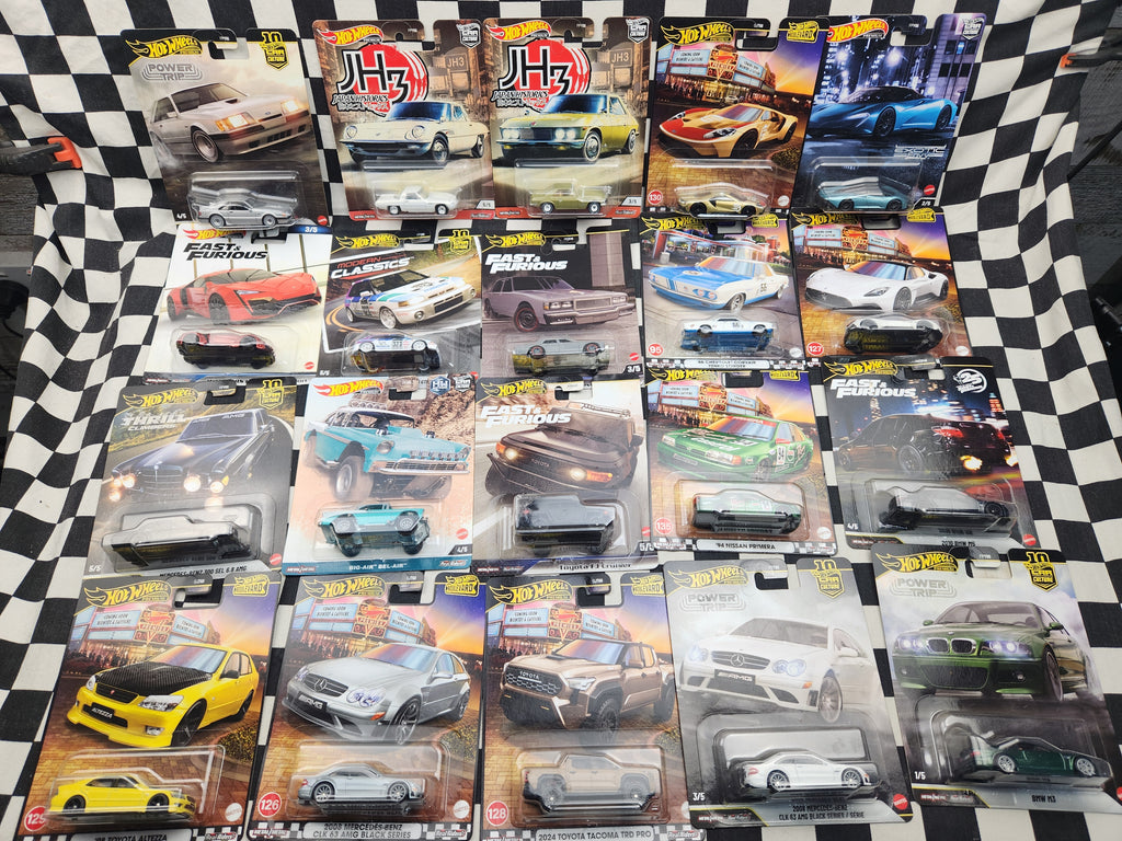 Hot Wheels Premium MEGA CLEARANCE BUNDLE #4 20 Cars  20 Rubber Tyre metal Chassis Premium range cars