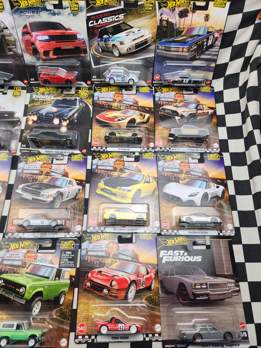 Hot Wheels Premium MEGA CLEARANCE BUNDLE #6 20 Cars  20 Rubber Tyre metal Chassis Premium range cars