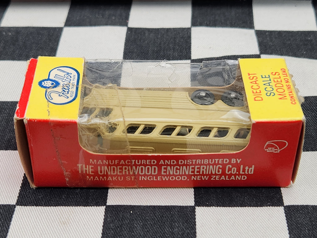 Vintage FUN HO NZ #56 Landliner Bus