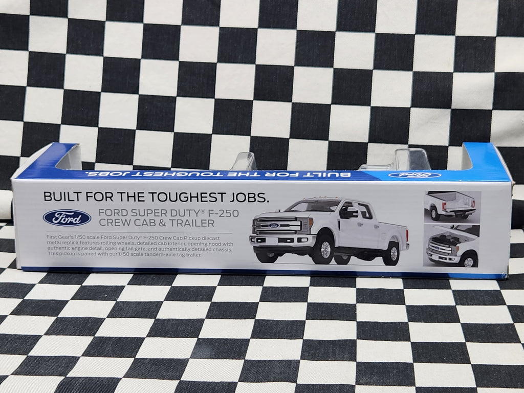 First Gear 1:50 Ford Super Duty F250 Crew Cab & Trailer