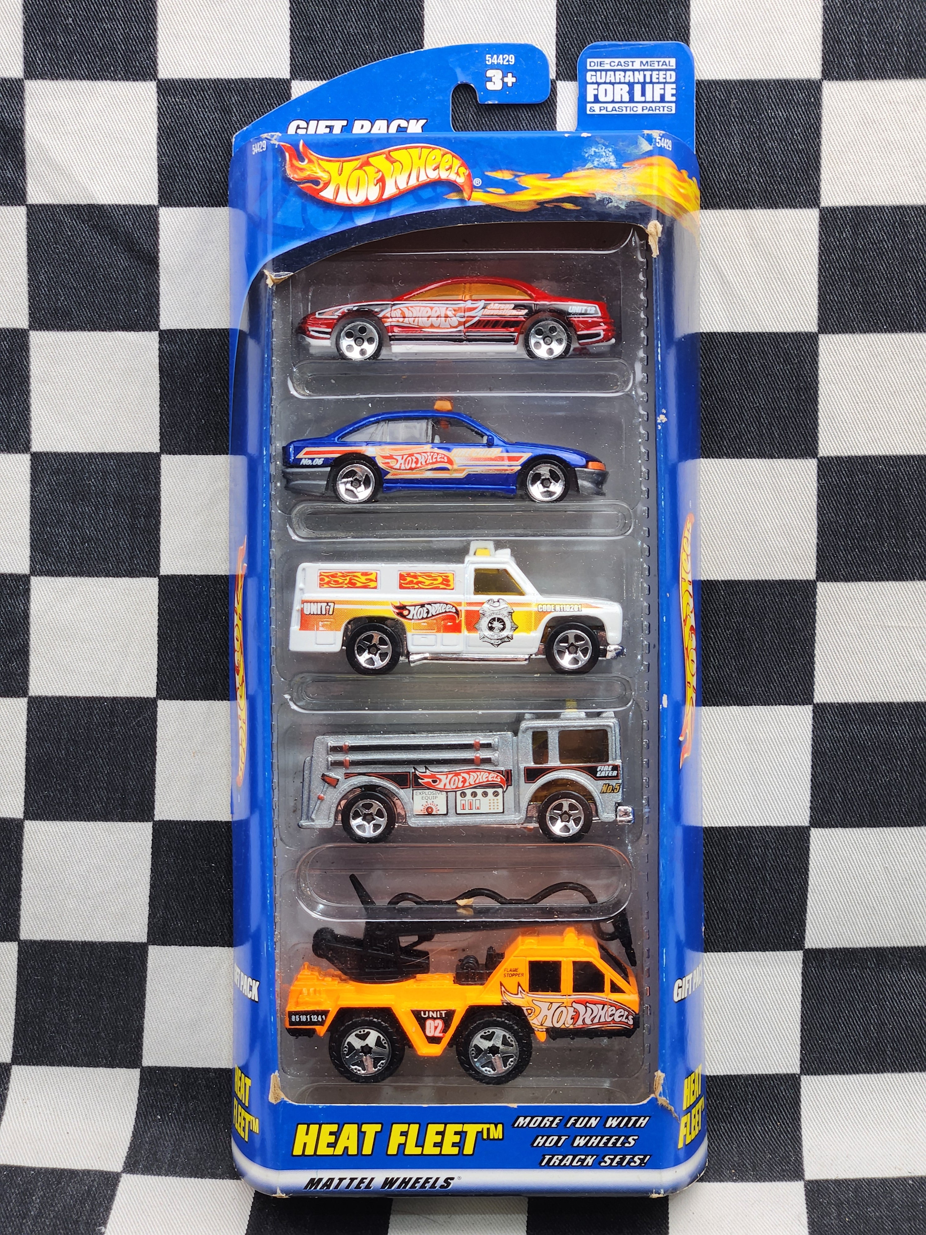 Hot Wheels 2000 Heat Fleet 5 Pack Exclusive VN VP Commodore Fire Chief Truck Engine