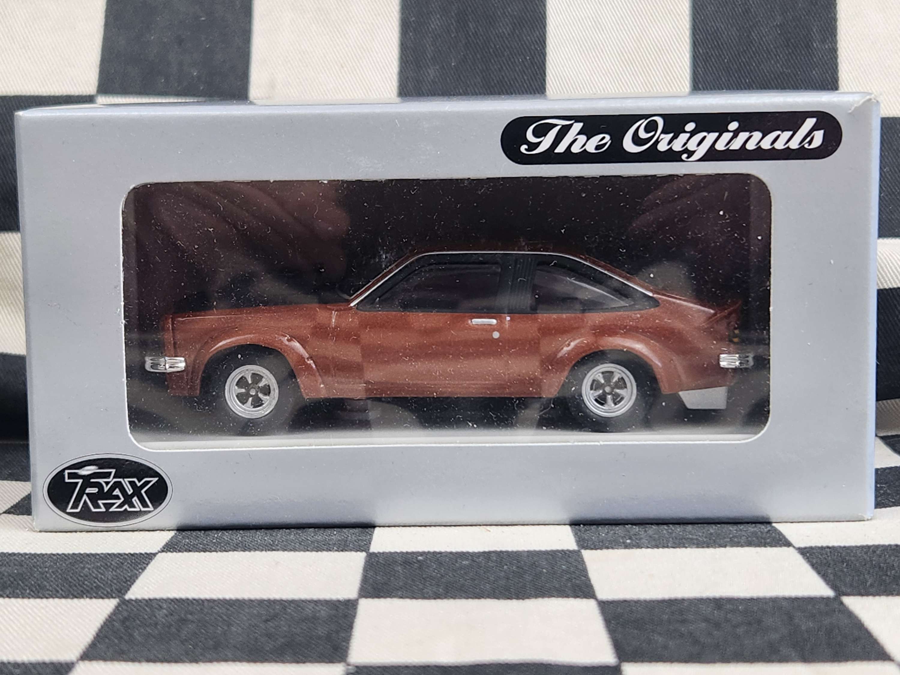 Trax 1/43 Holden Torana A9X Hatch Brown TR28C