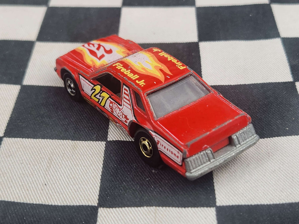 Vintage Loose Hot Wheels Blackwall Front Runnin' Fairmont Fireball JR