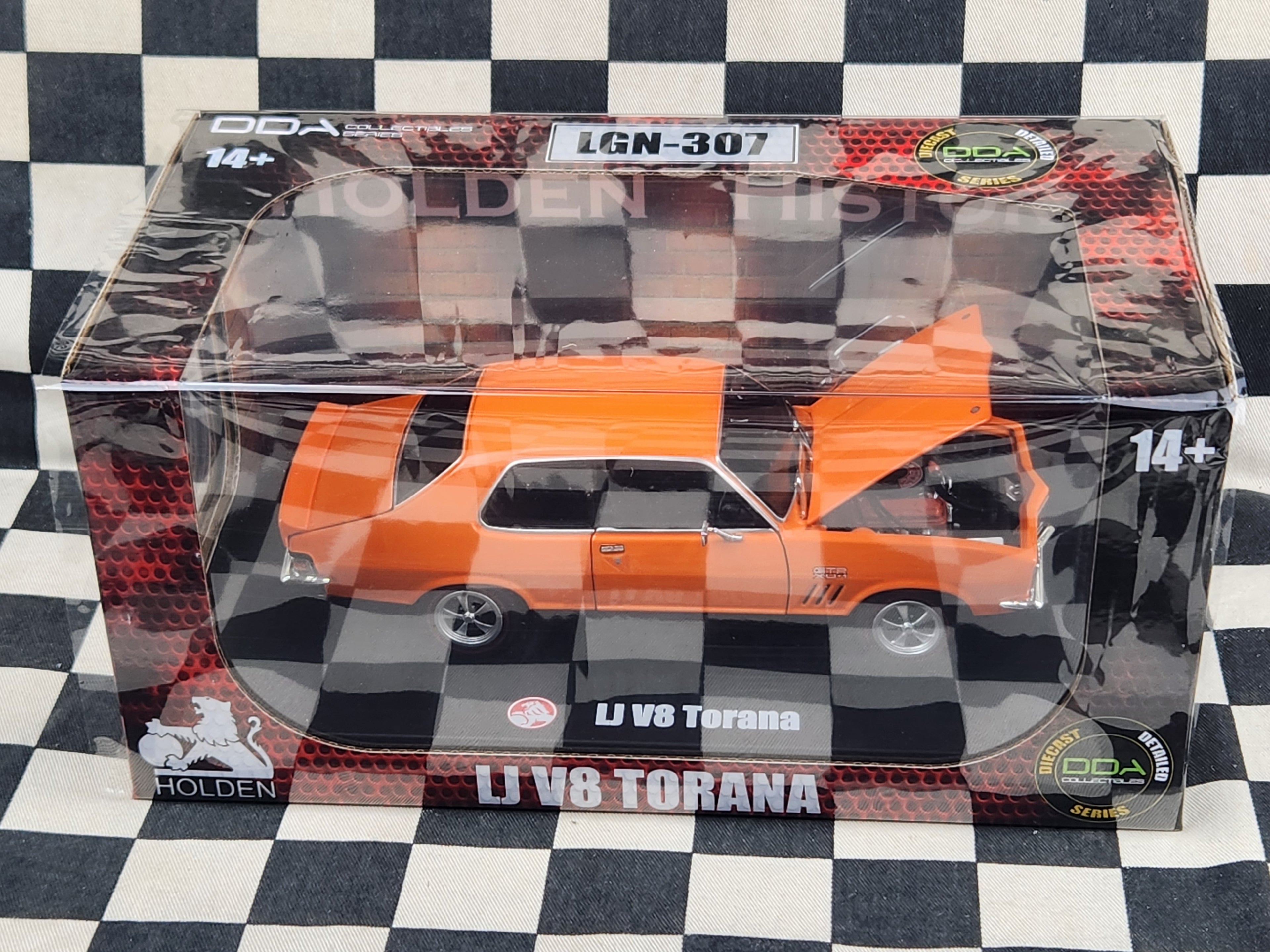 DDA Collectibles 1:24 Holden LJ Torana V8 Lone O'ranger Detailed Serie ...