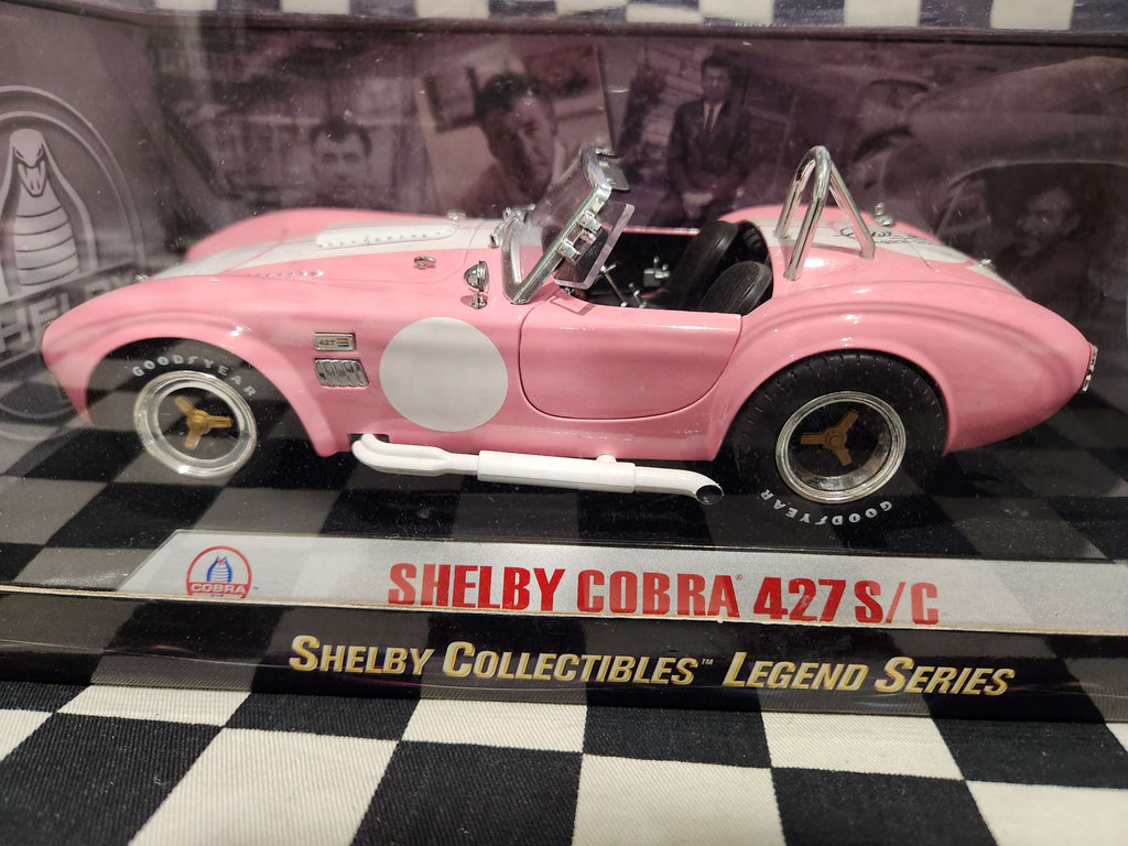 Shelby Legends Series 1/18 Pink Shelby Cobra 427 S/C