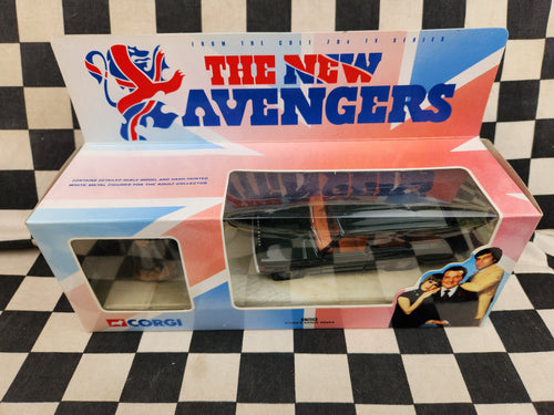 Corgi 1/43 The New Avengers Steed's Range Rover w Figure