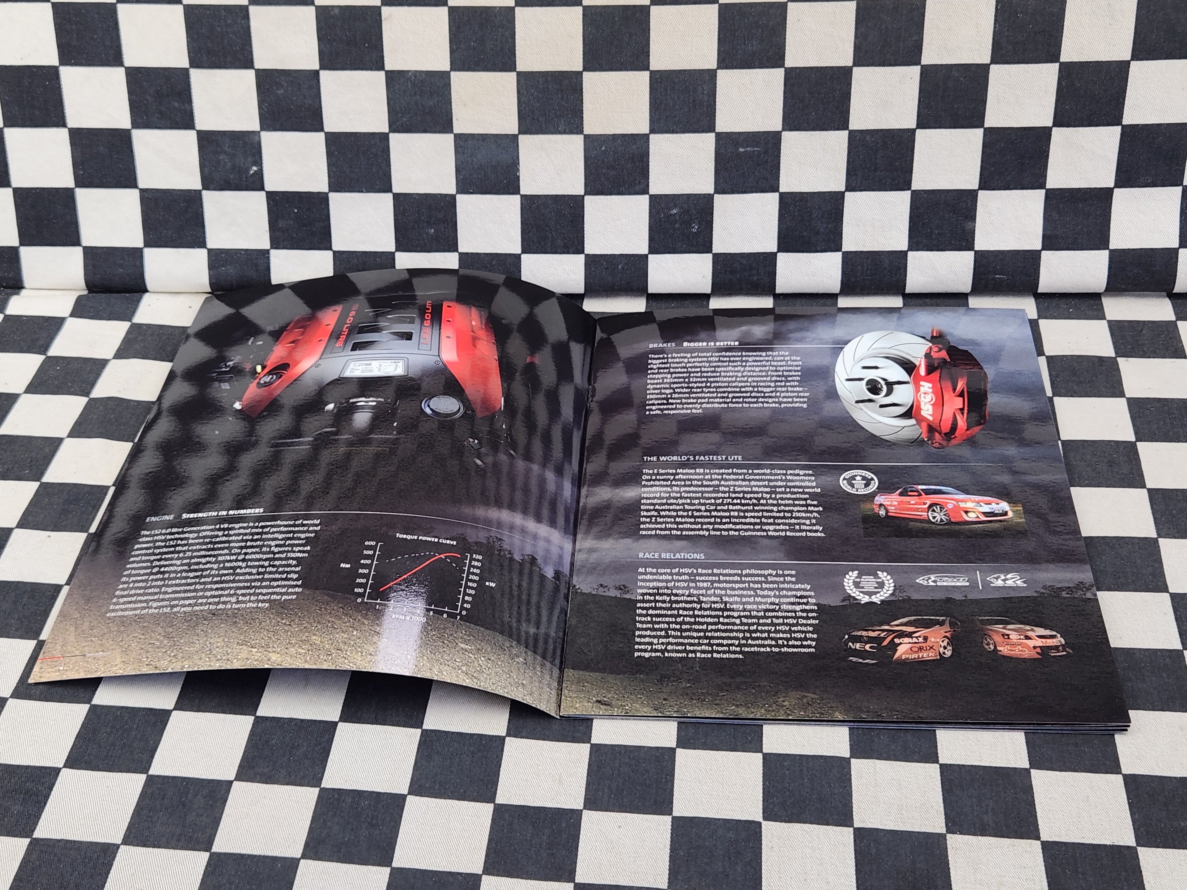 HSV Holden Commodore VE Maloo R8 Sales Brochure