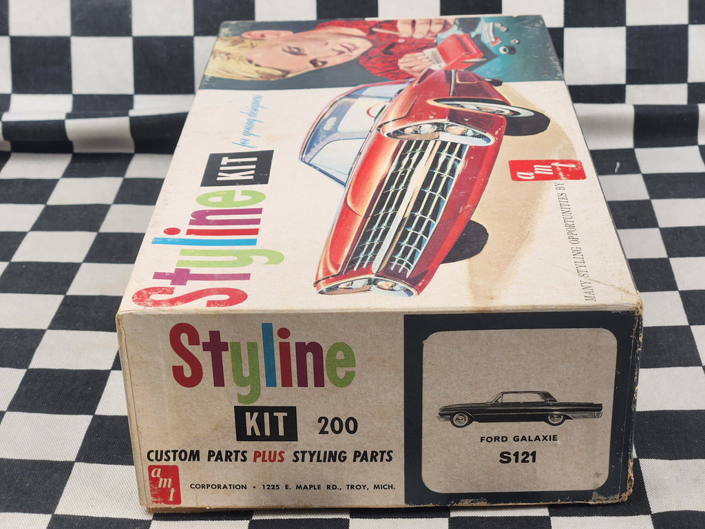 Rare Original AMT Styline Kit Ford Galaxie