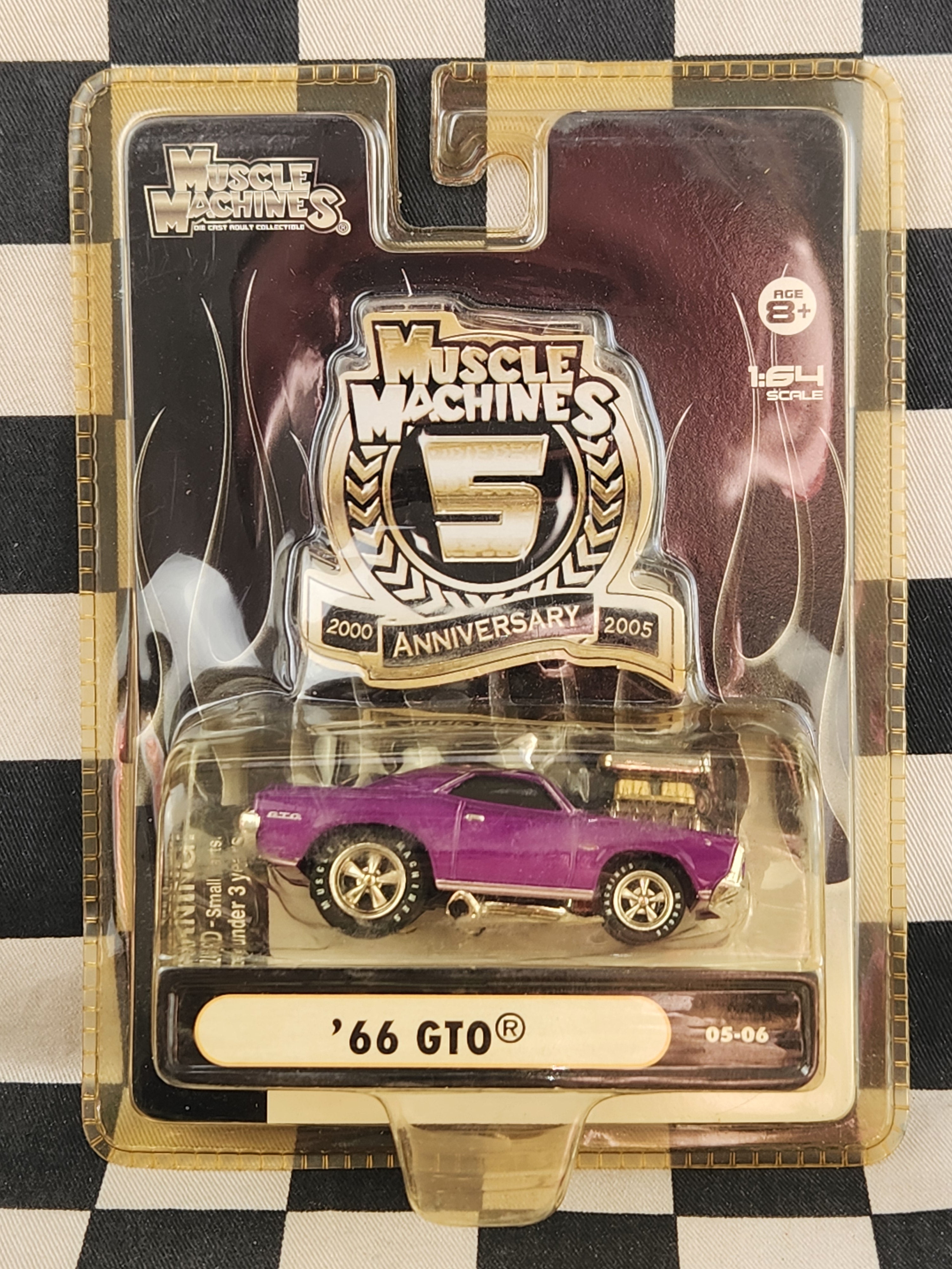 Muscle Machines 5th Anniversary 66 Pontiac GTO Card Plastic Yellowed