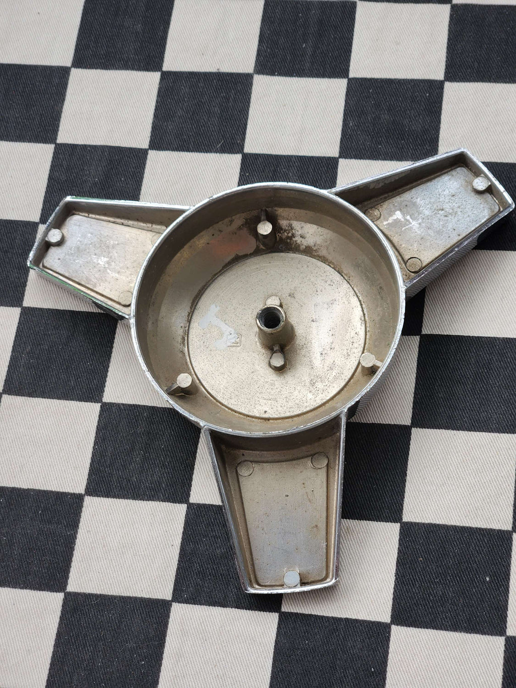 Genuine Vintage Cragar Keystone Centre Spinner Cap