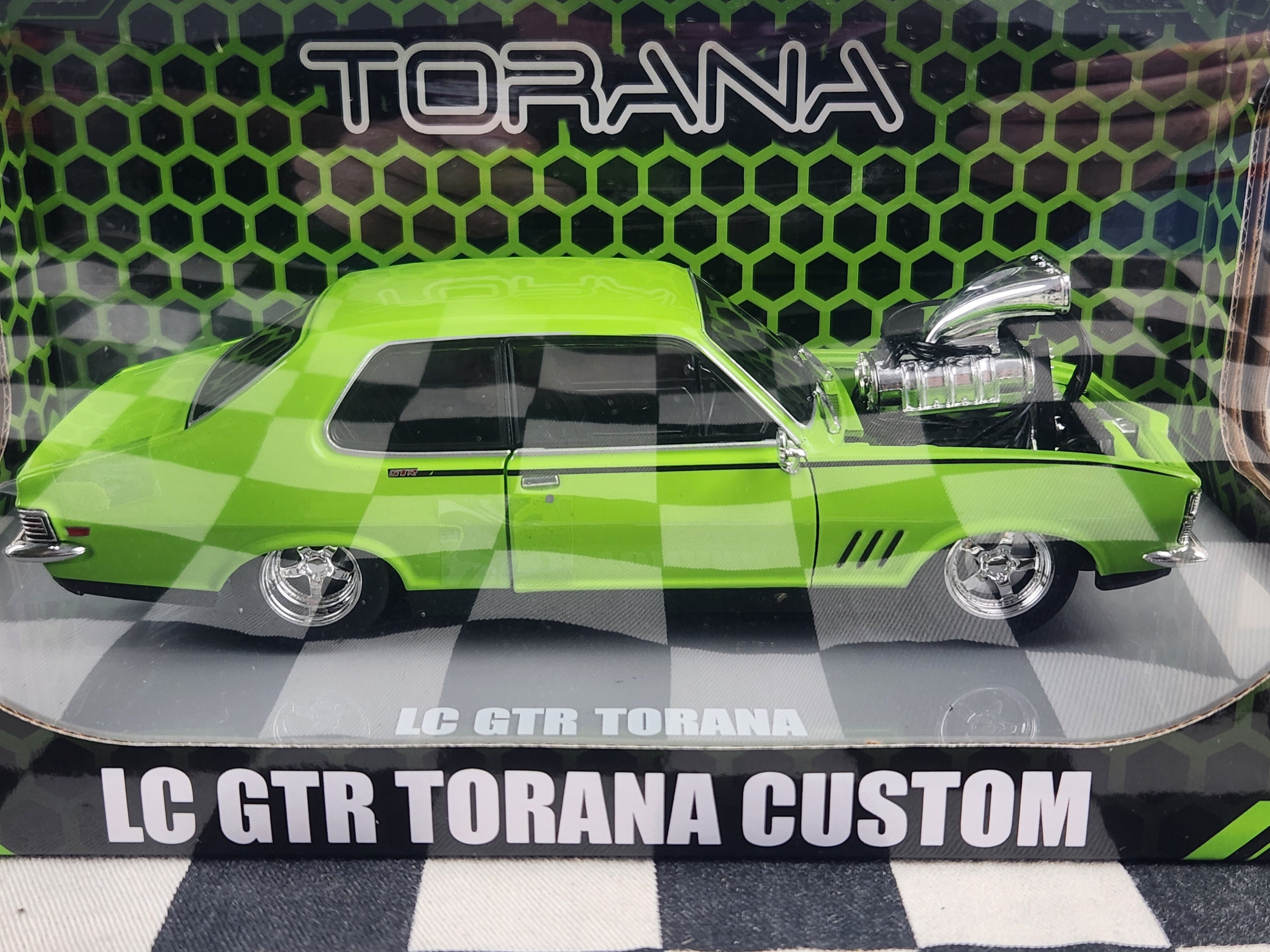 DDA 1:24 Blown Holden LC Torana GTR XU1 Custom Lime Green