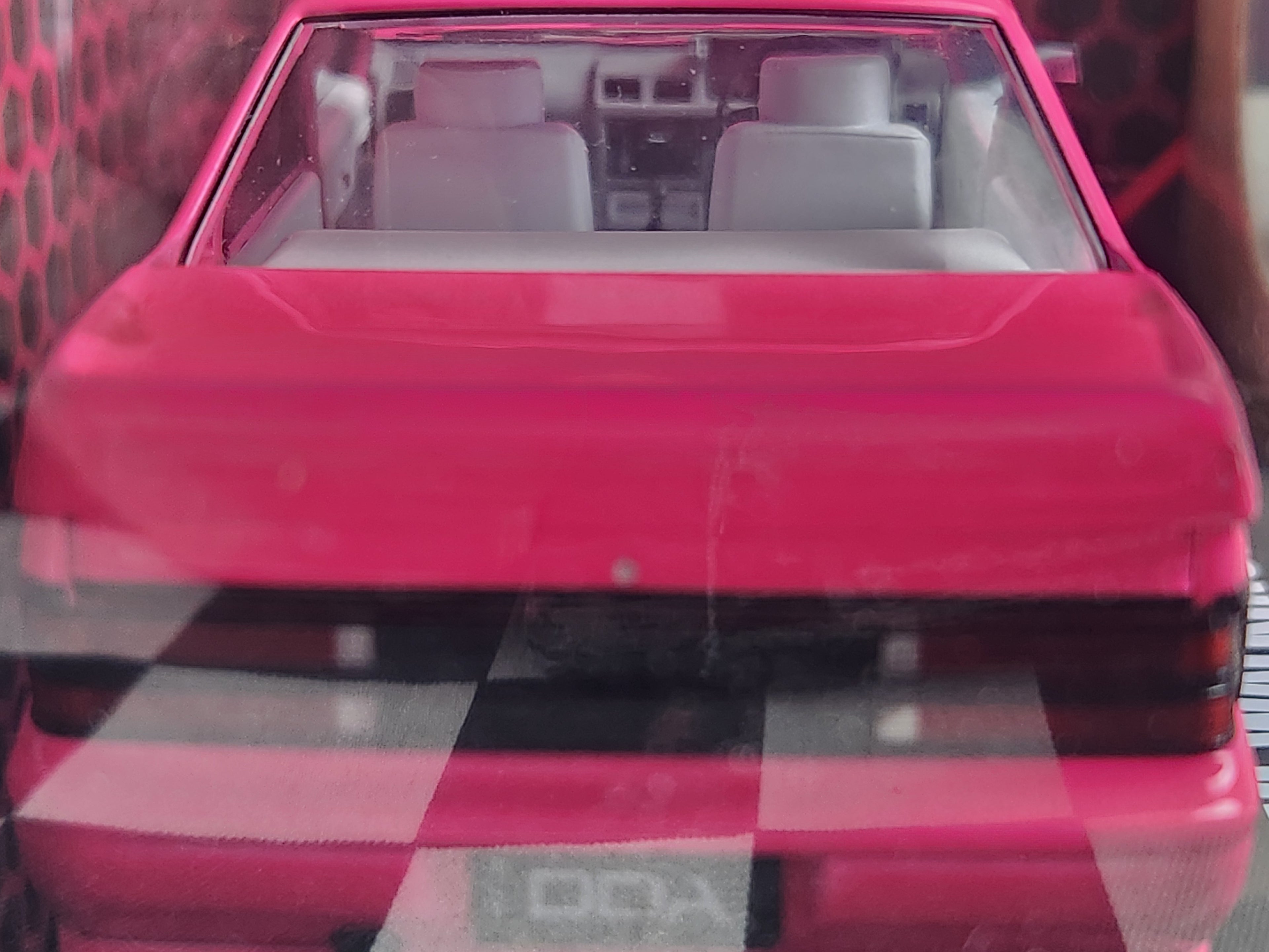 DDA 1:24  Holden VL Walkinshaw Commodore Custom Pink