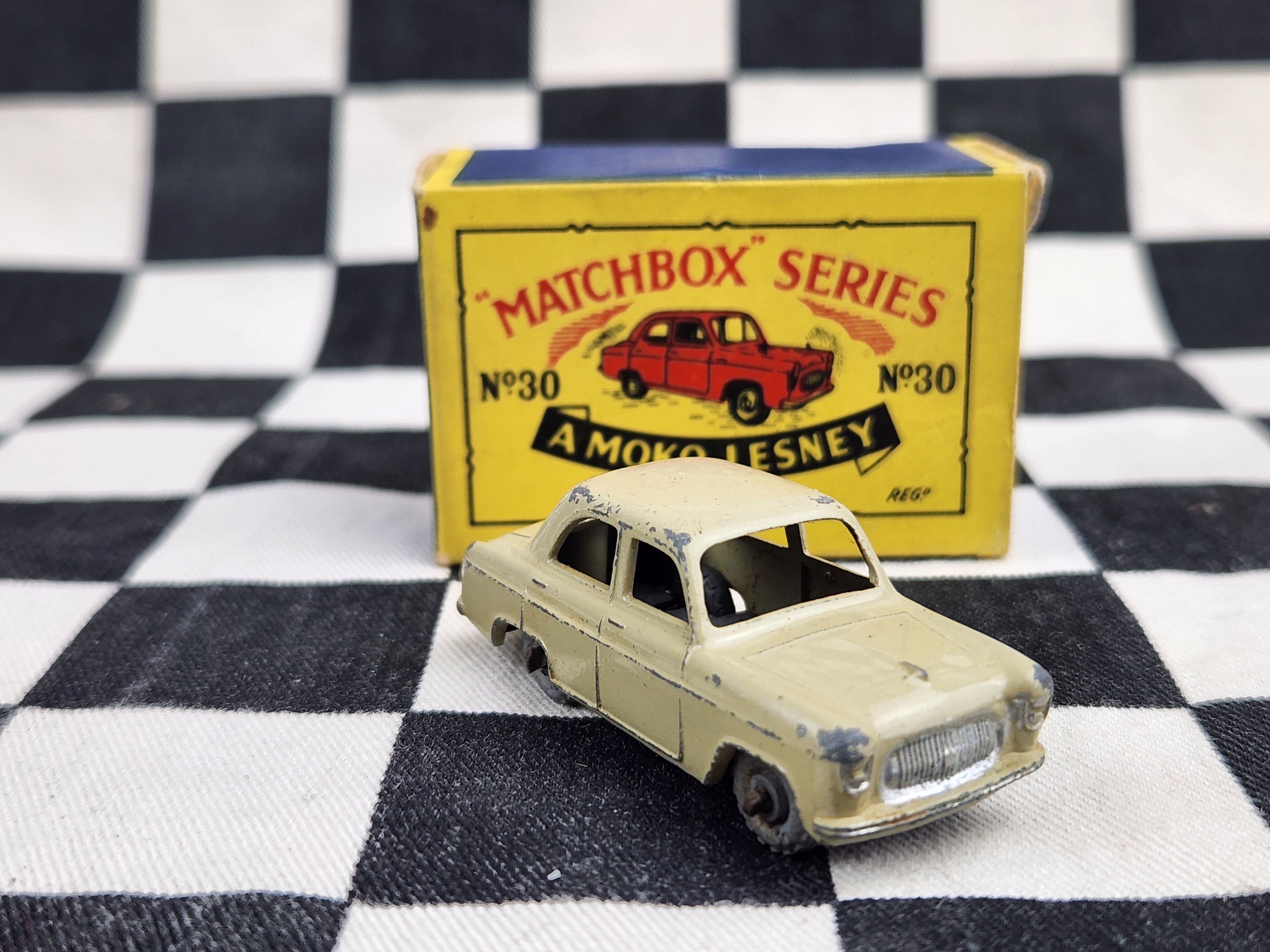 Matchbox Lesney Moko No30 Ford Prefect in Original Box – Kustom