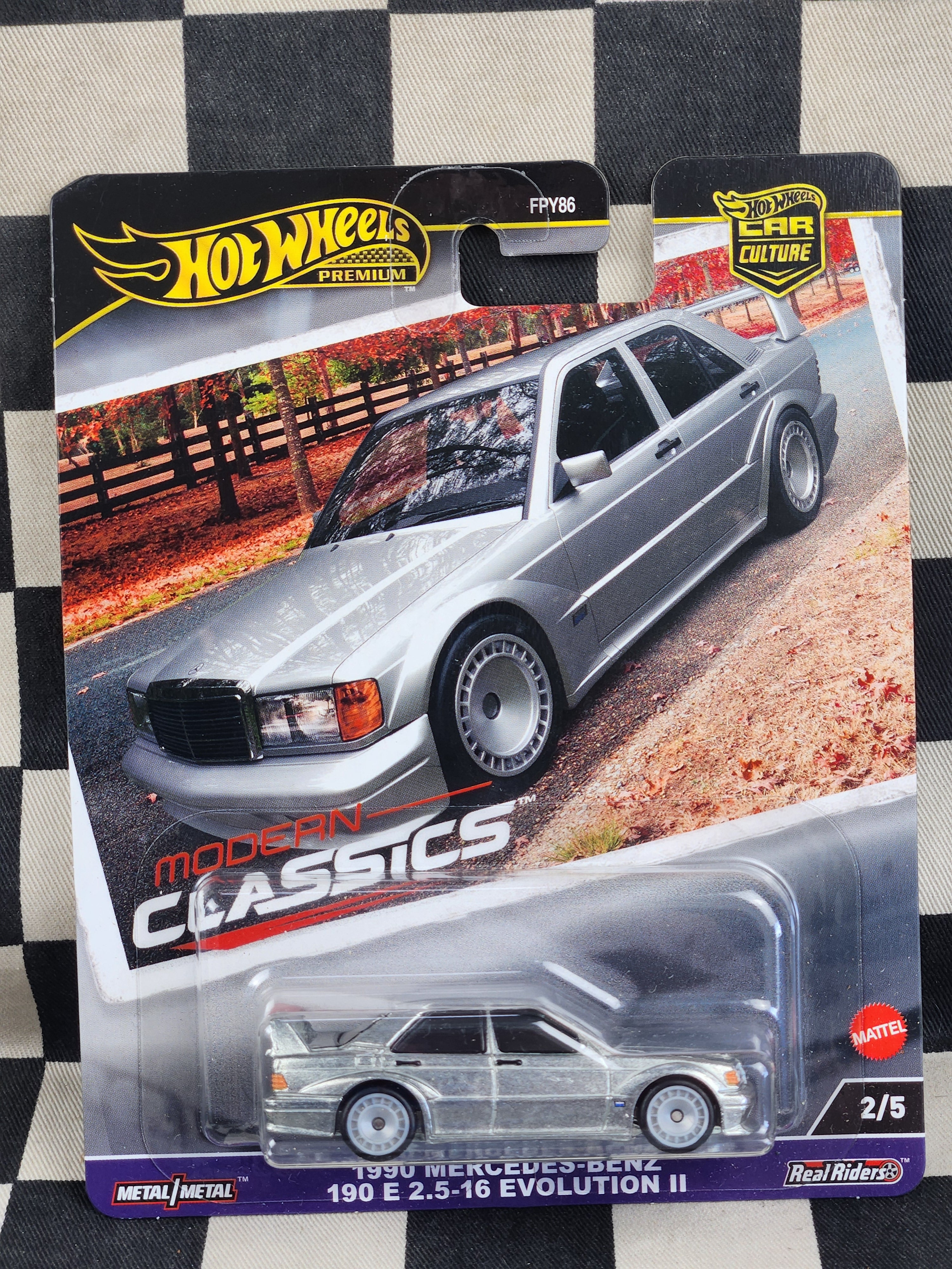 Hot Wheels Premium Modern Classics 1990 Mercedes Benz 190 E 2.5-16 Evolution II