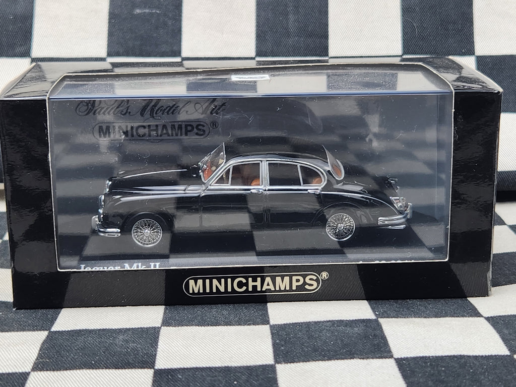 Minichamps 1:43 Jaguar MK II 1959 Black