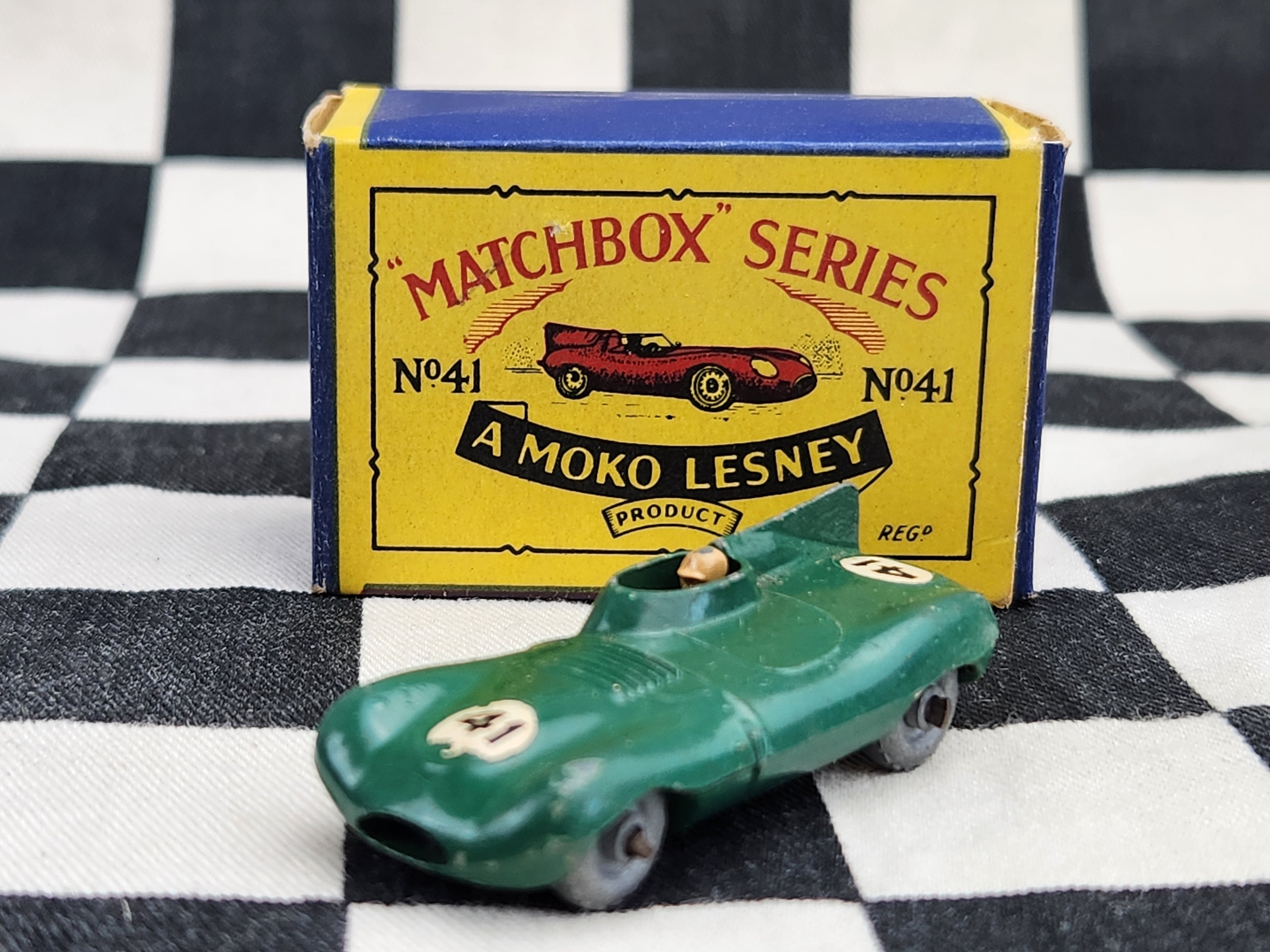 Matchbox Lesney Moko No41 Jaguar D Type in Original Box