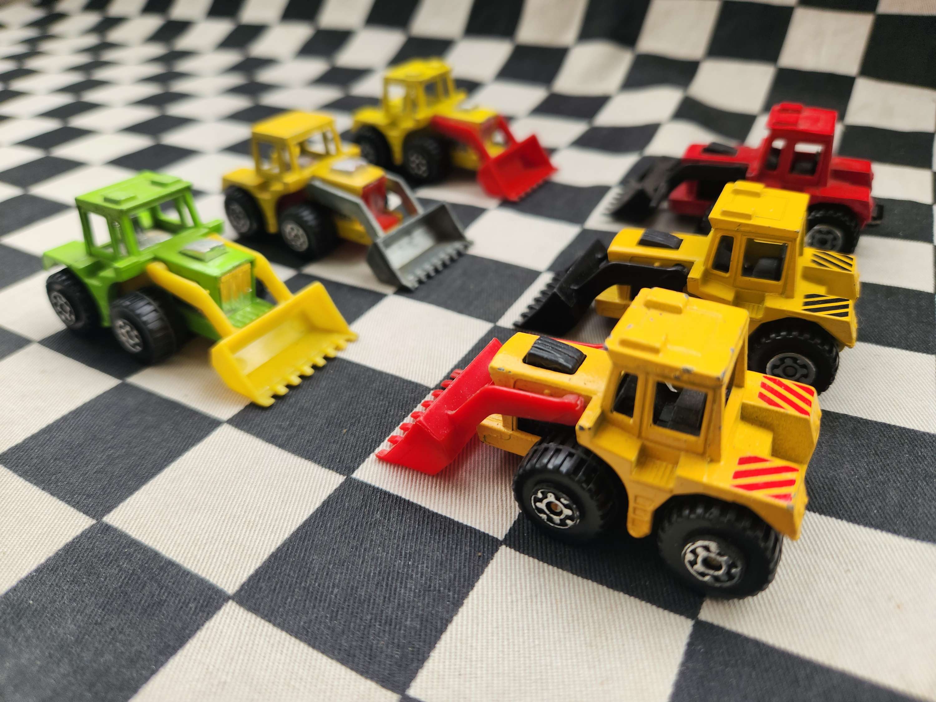 Vintage Loose Matchbox Superfast Tractor Shovel Your Choice of Colours