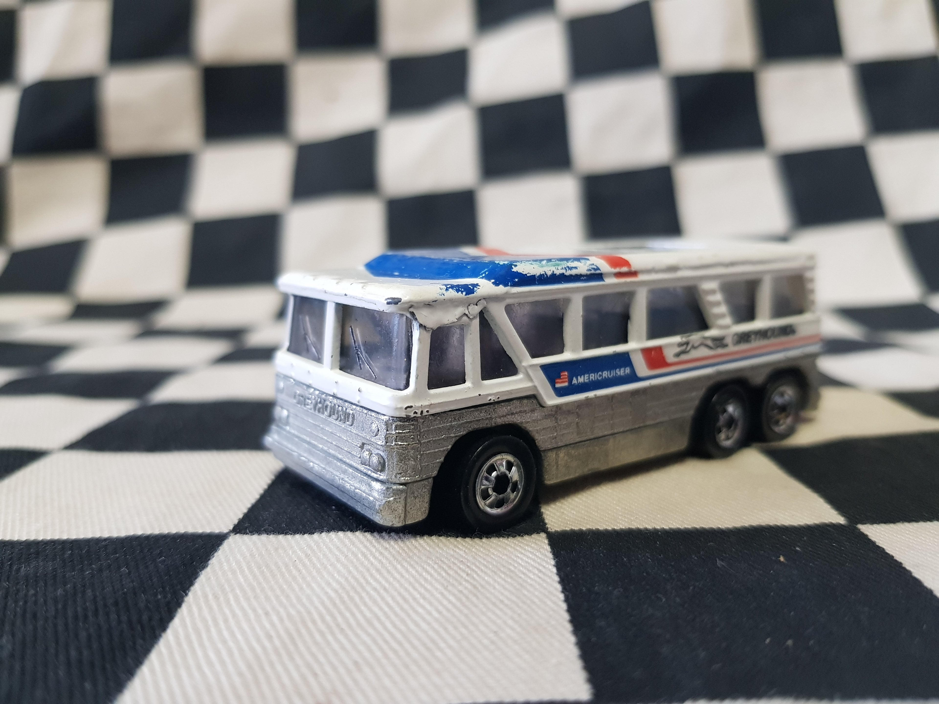 Vintage Loose Hot Wheels Greyhound Bus Blackwalls