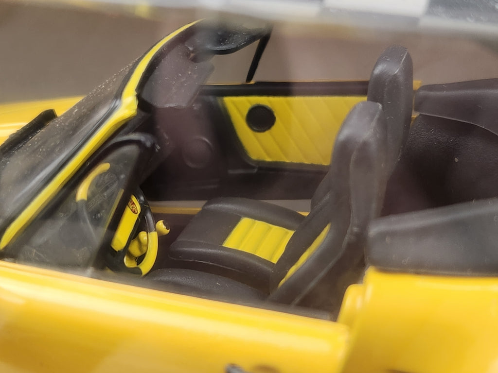 1:18 Revell Metal Porsche 930 Turbo Slant Nose Convertible