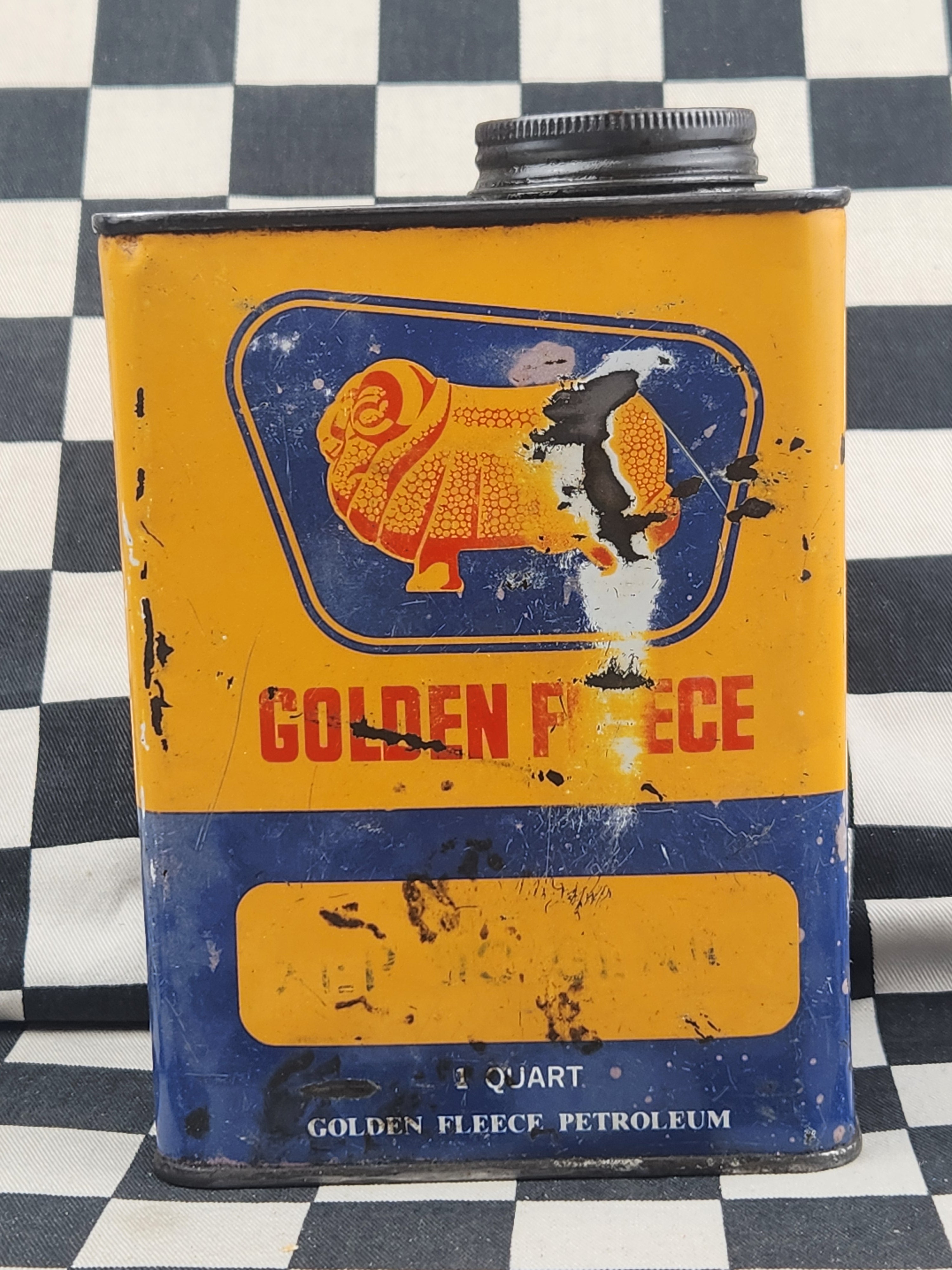 Golden Fleece 1 Imperial Quart Oil Tin