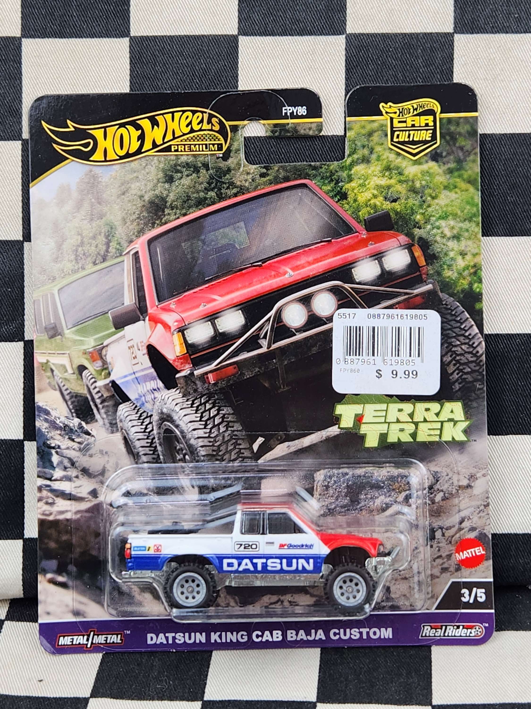 Hot Wheels Premium Terra Trek Datsun King Cab Baja Custom