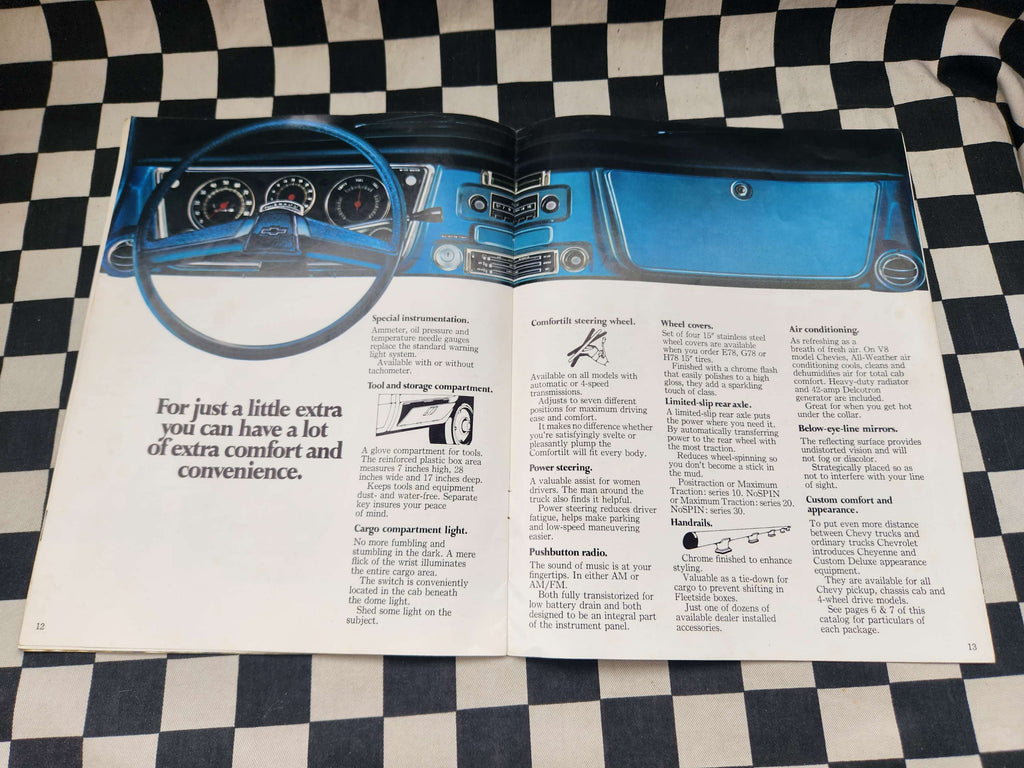 Original 1971 Chevrolet Pickups Full Sales Brochure C10 C20 C30 4x4