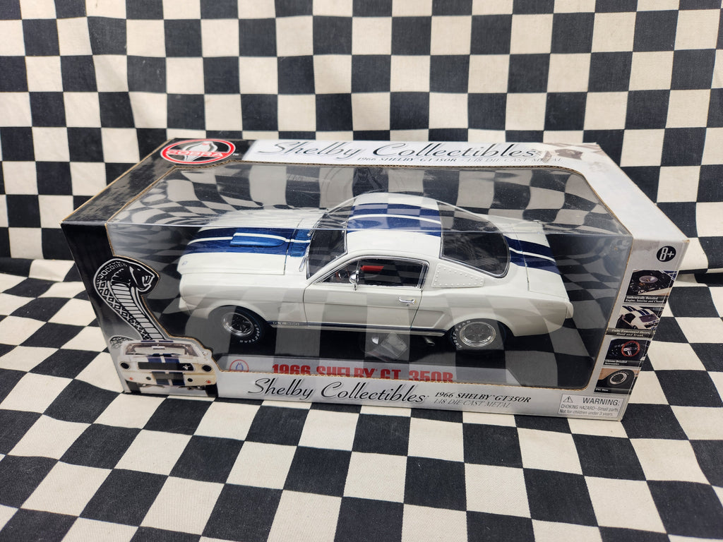 Shelby Collectables 1:18 1966 Shelby Mustang GT350R Die Cast Model