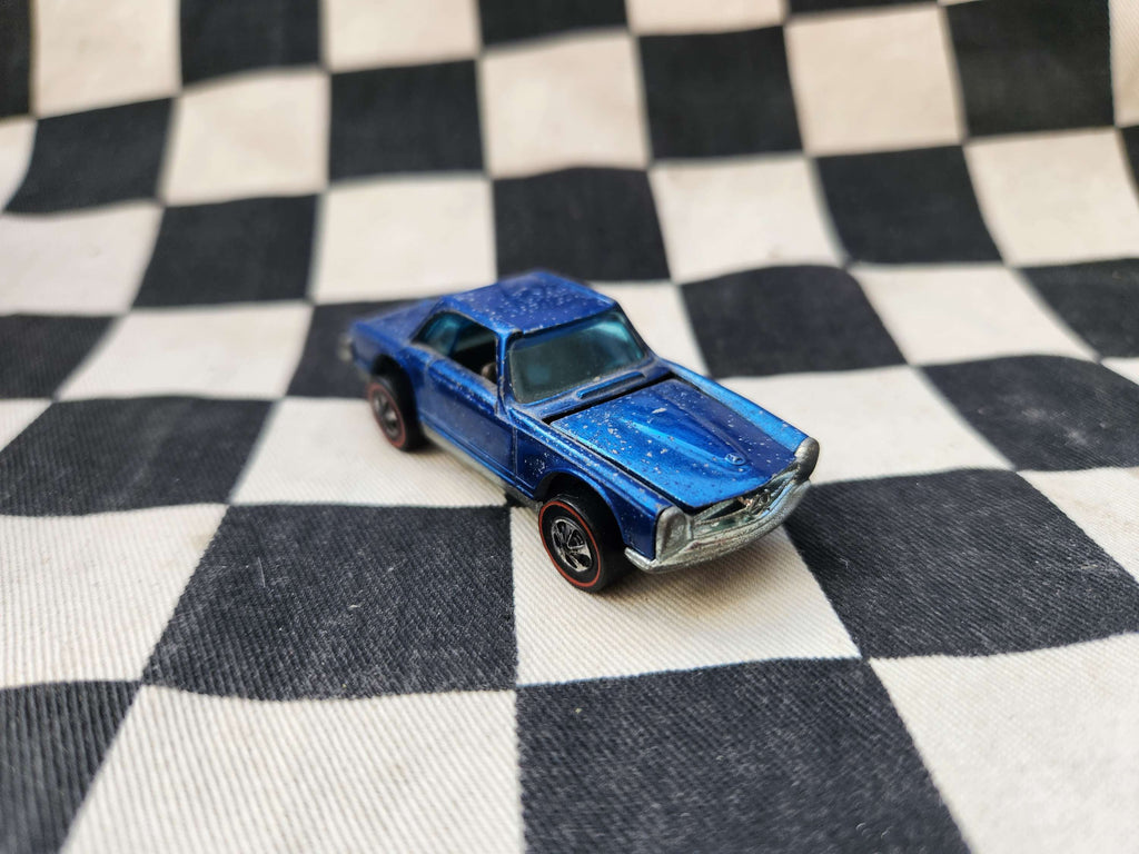 Vintage Loose Hot Wheels Redline Mercedes Benz 280 SL Blue Dark Interior