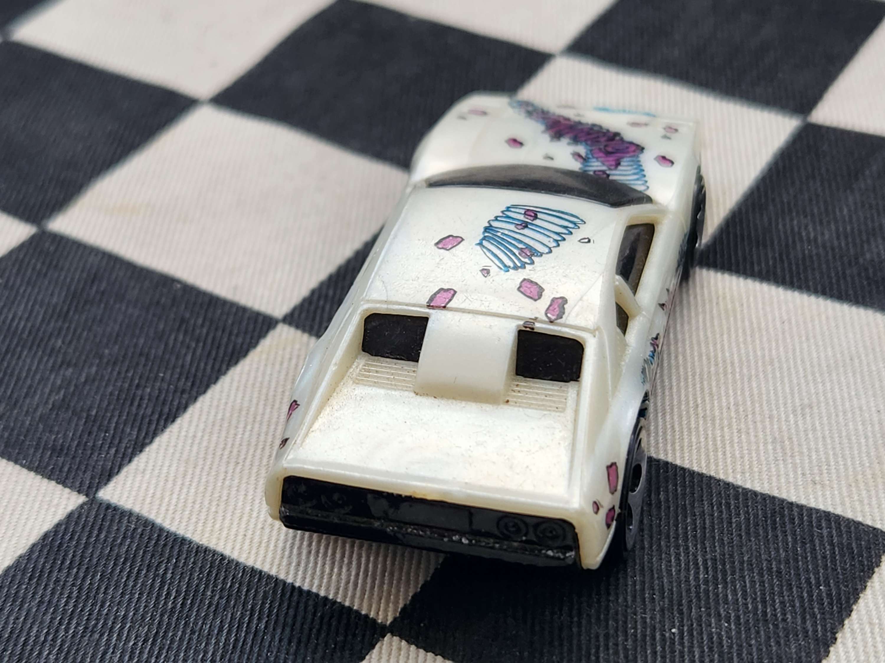Vintage Loose Hot Wheels Ferrari 308 Quicksilver Series (New Scoop Casting)