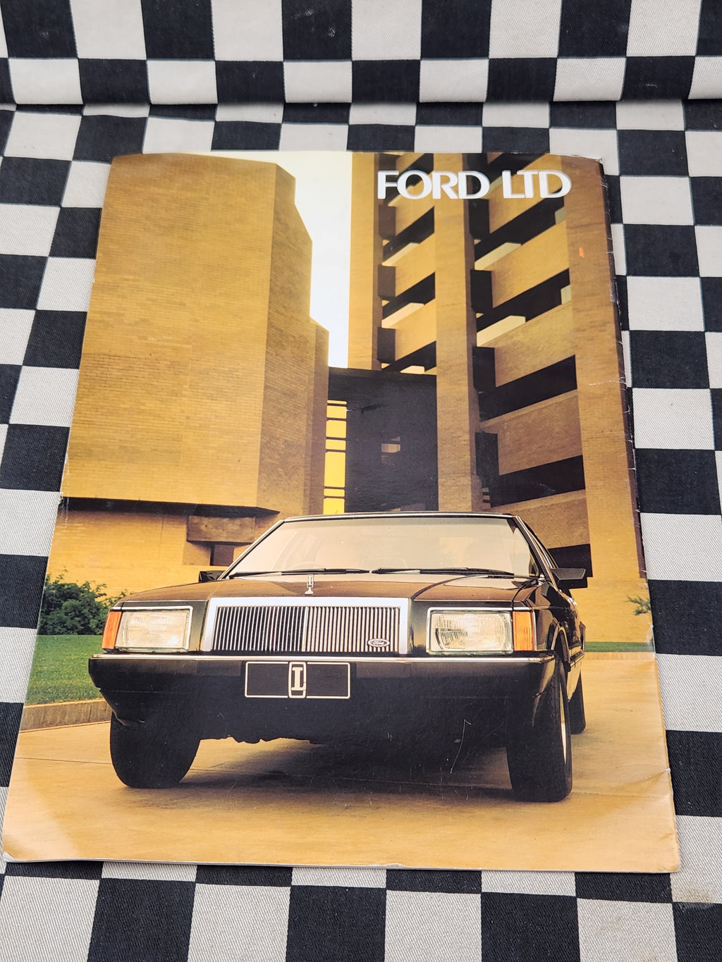 Ford FC LTD & LTD Cartier Sales Brochure