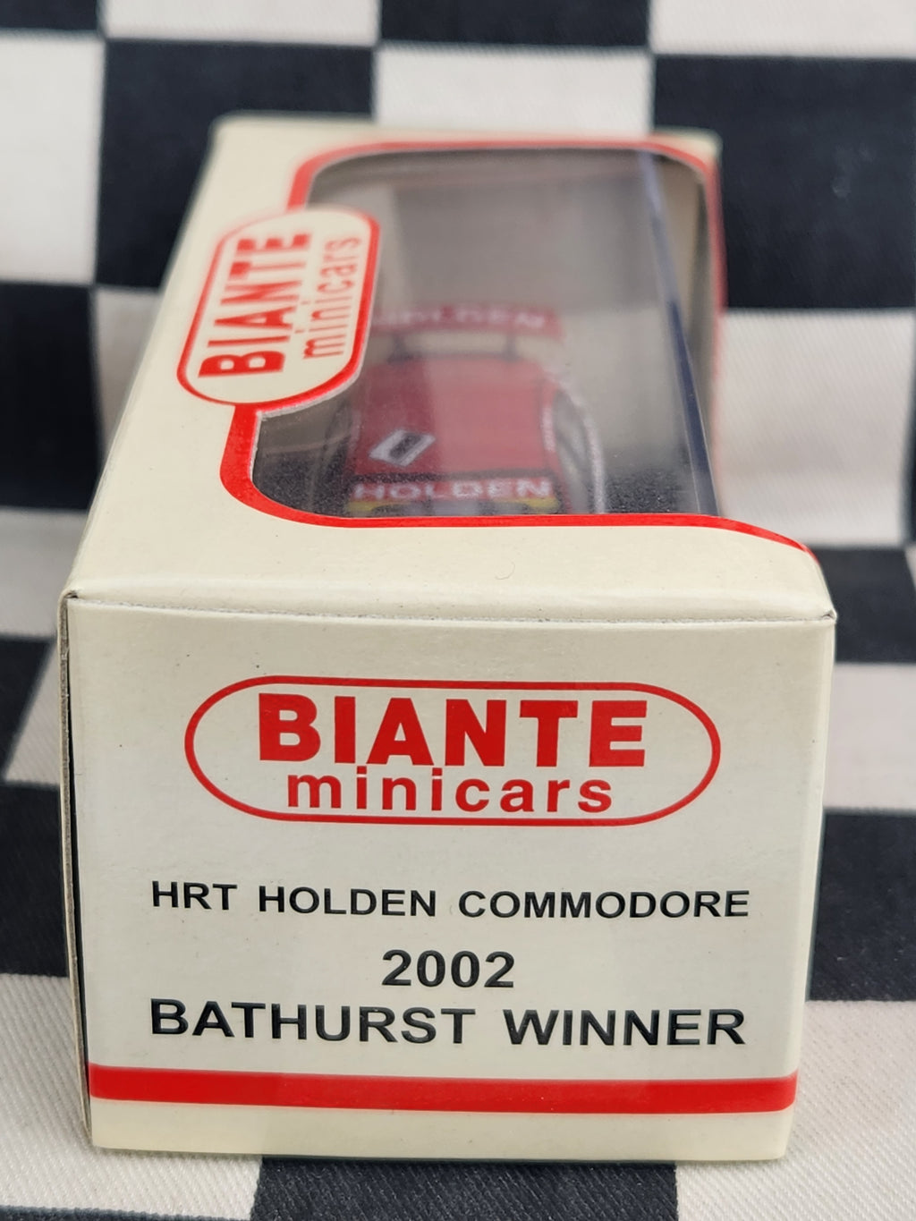 Biante 1:64 Holden Racing Team 2002 Bathurst Winner Commodore #1 Skaife Richards