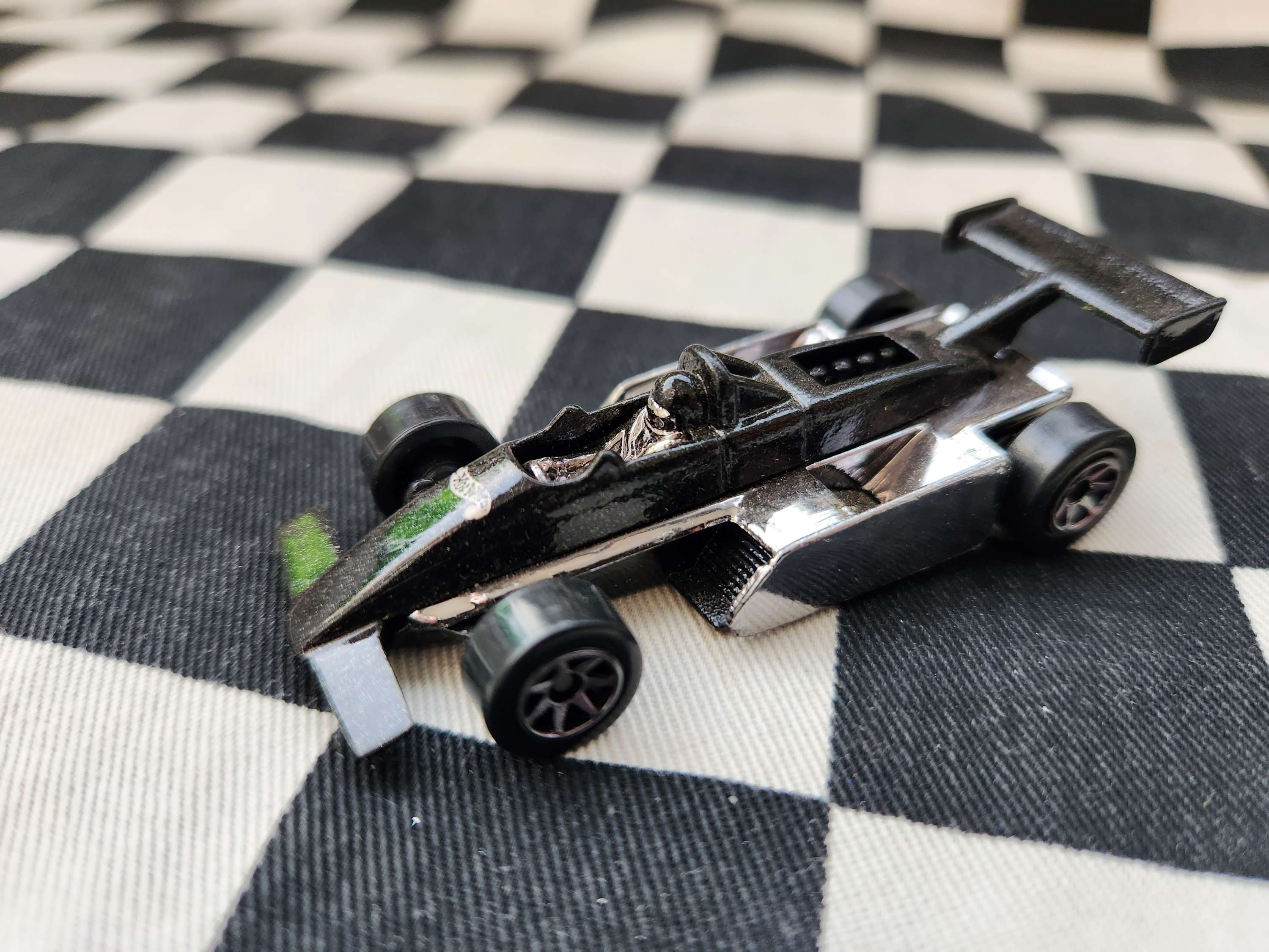 Hot Wheels Loose Indy Formula One Racer Black/Chrome