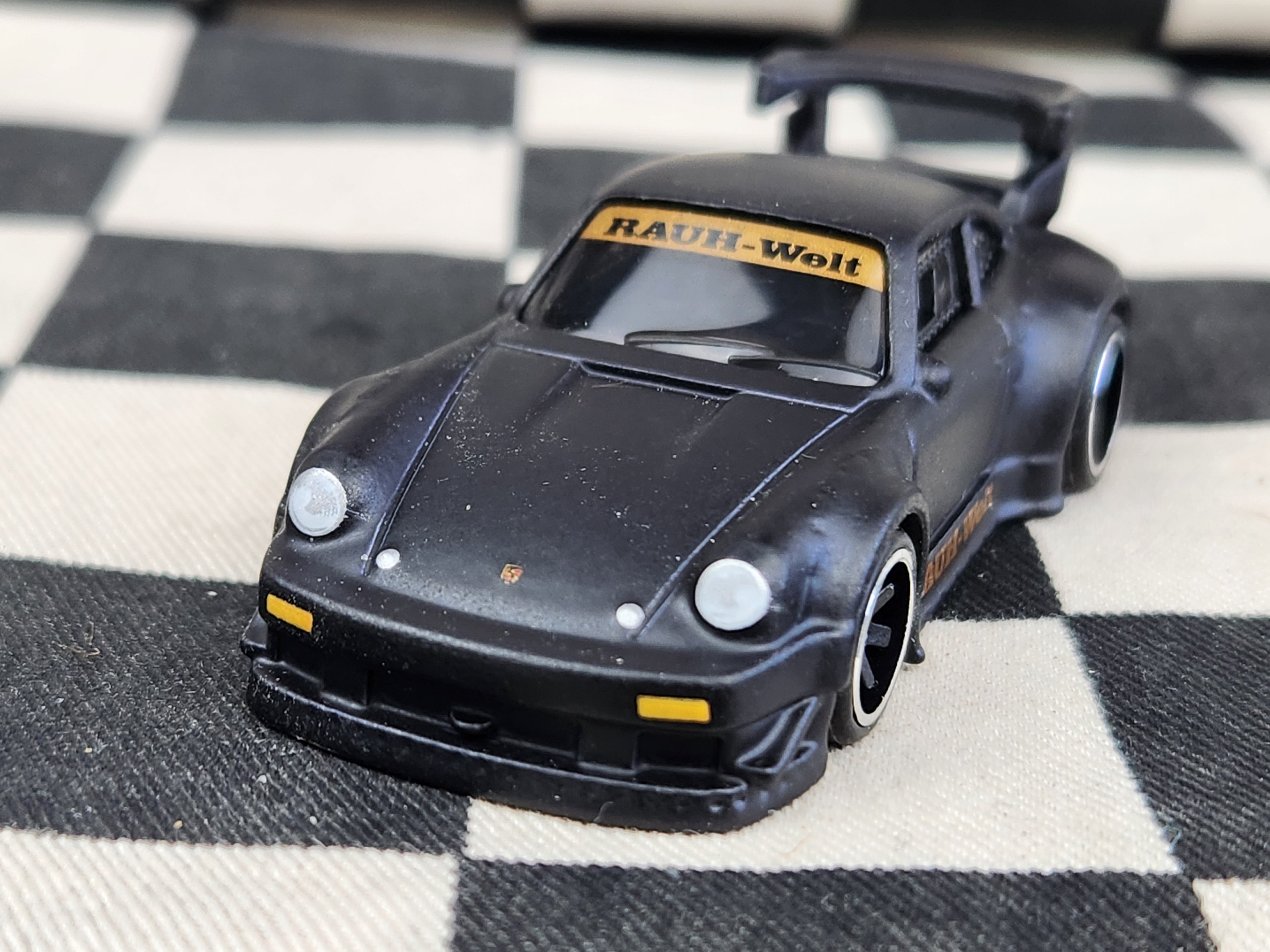 Loose Hot Wheels Silhouettes RWB Porsche 930