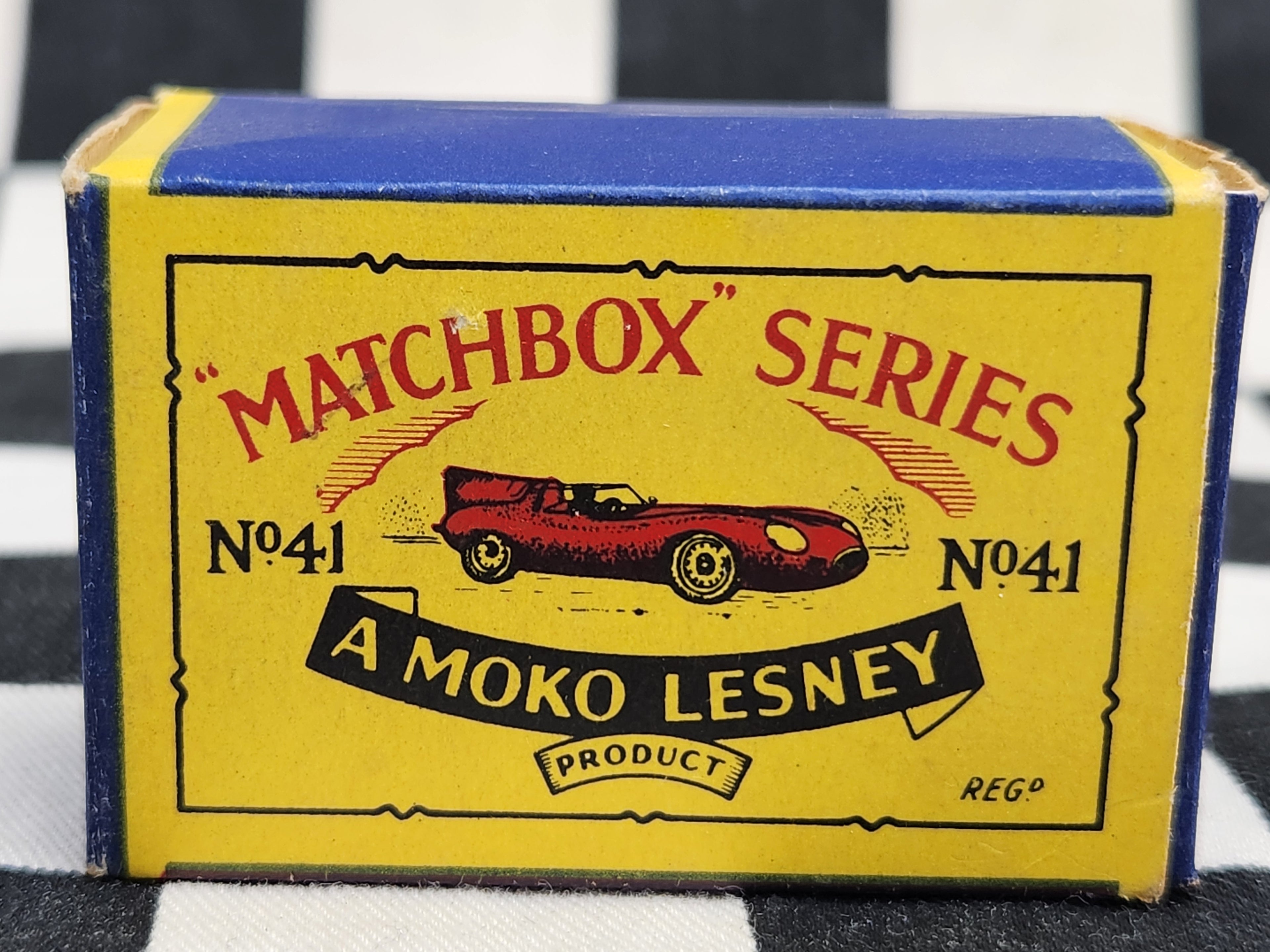 Matchbox Lesney Moko No41 Jaguar D Type in Original Box