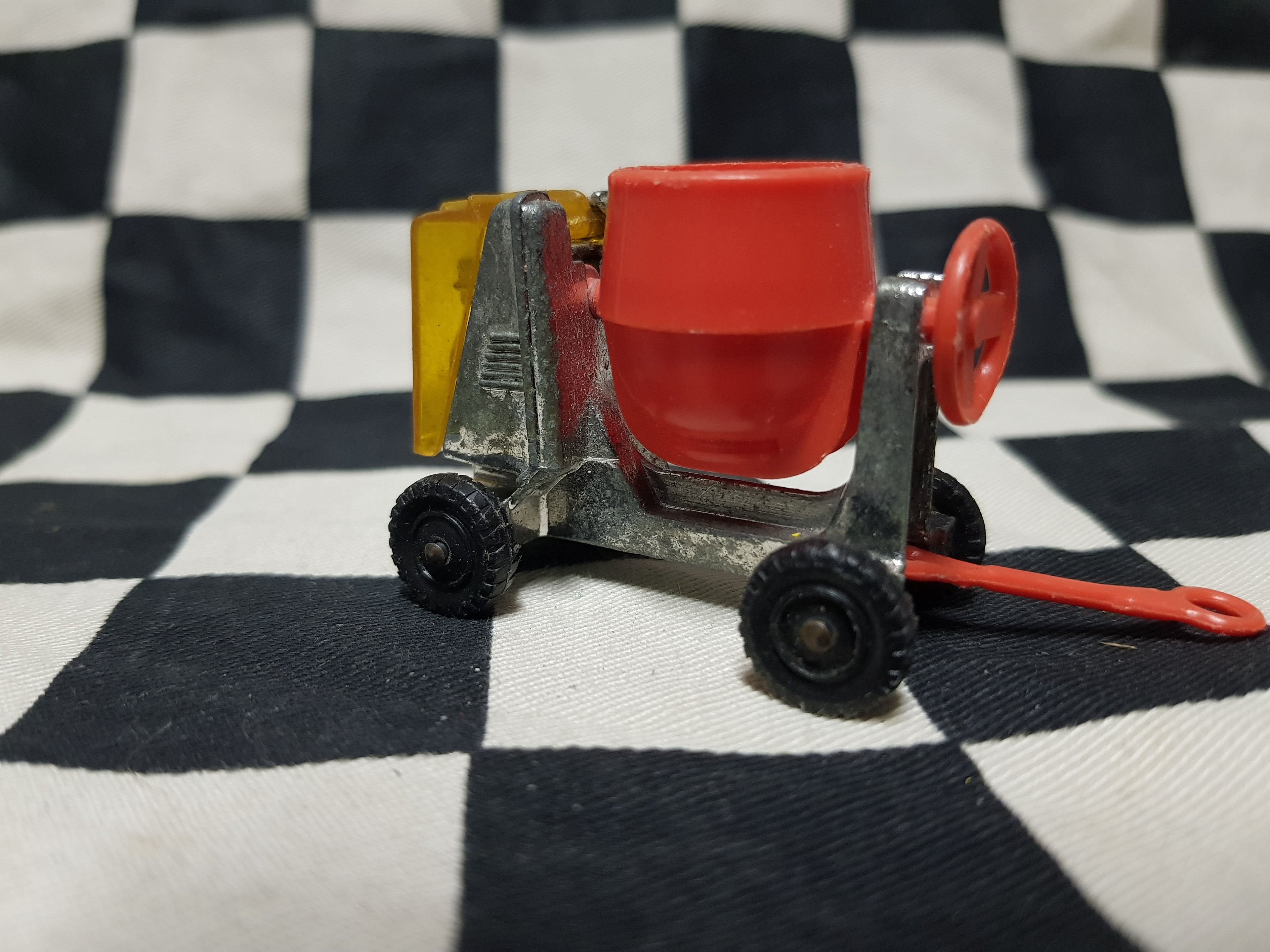 Vintage Loose Corgi Site Cement Mixer