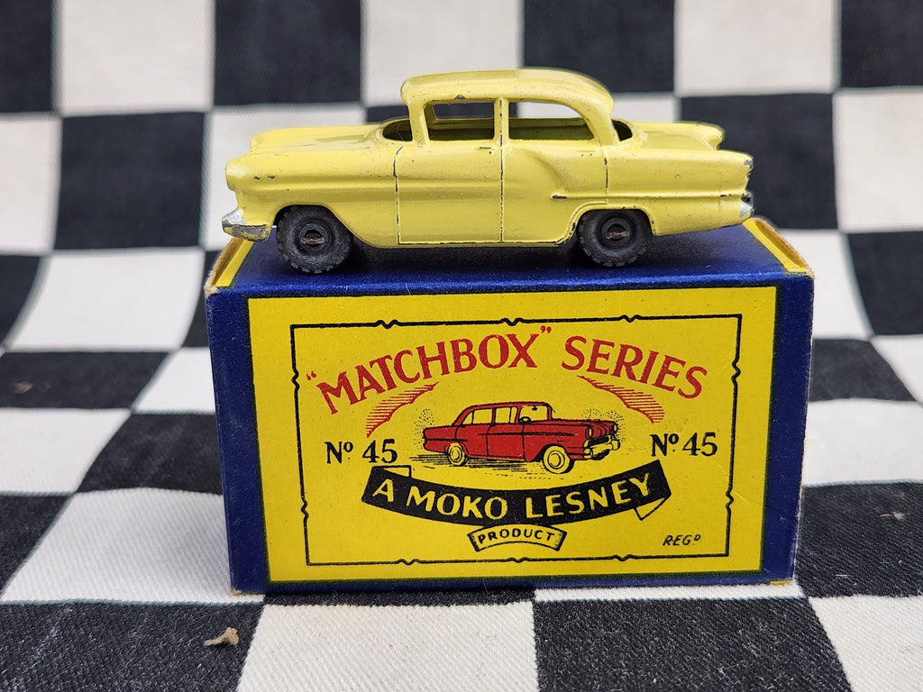 Matchbox Lesney Moko No45 Vauxhall Victor in Original Box