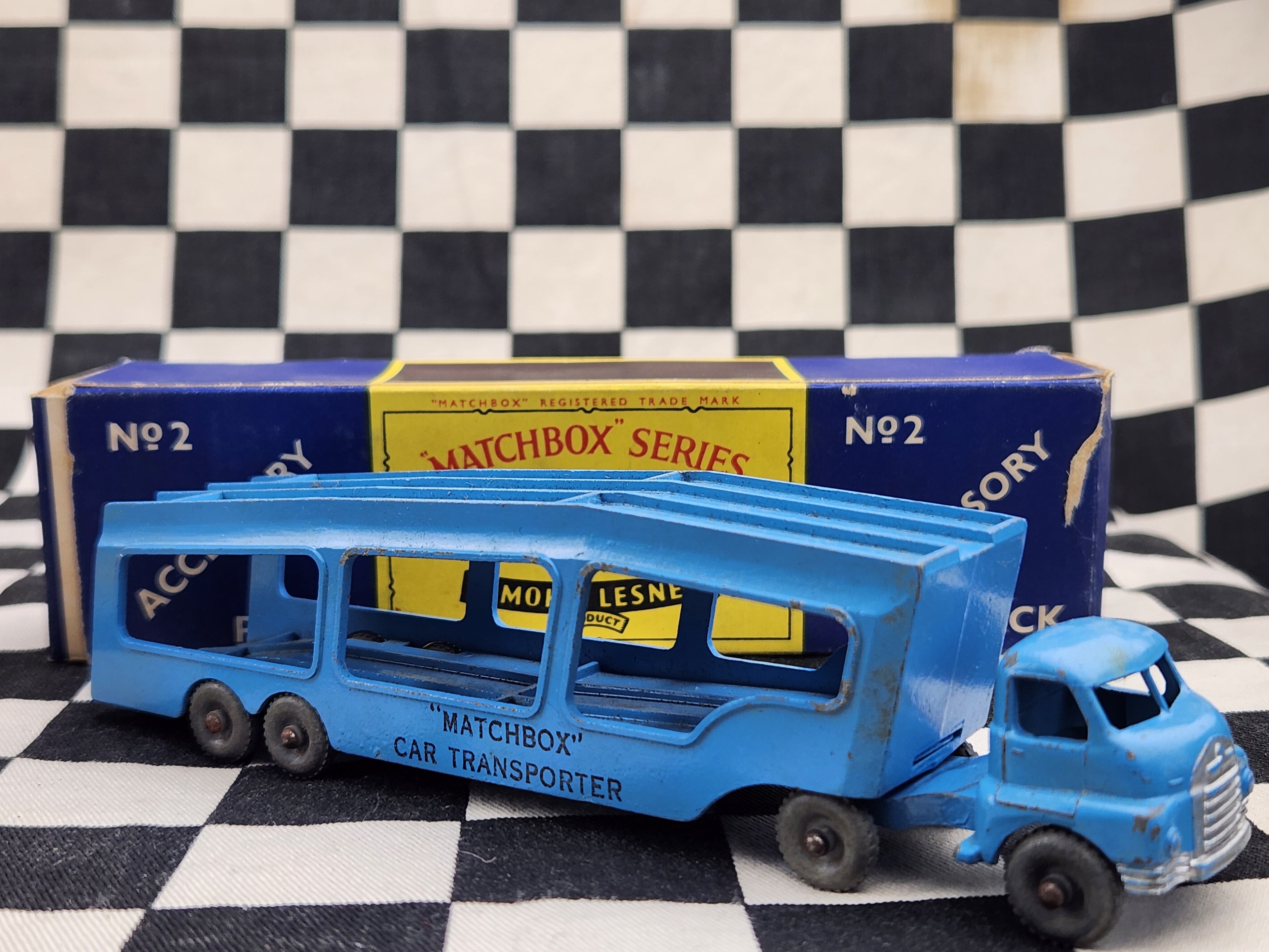 Vintage Matchbox Lesney Accessory Pack No2 Bedford Car Carrier in Original Box