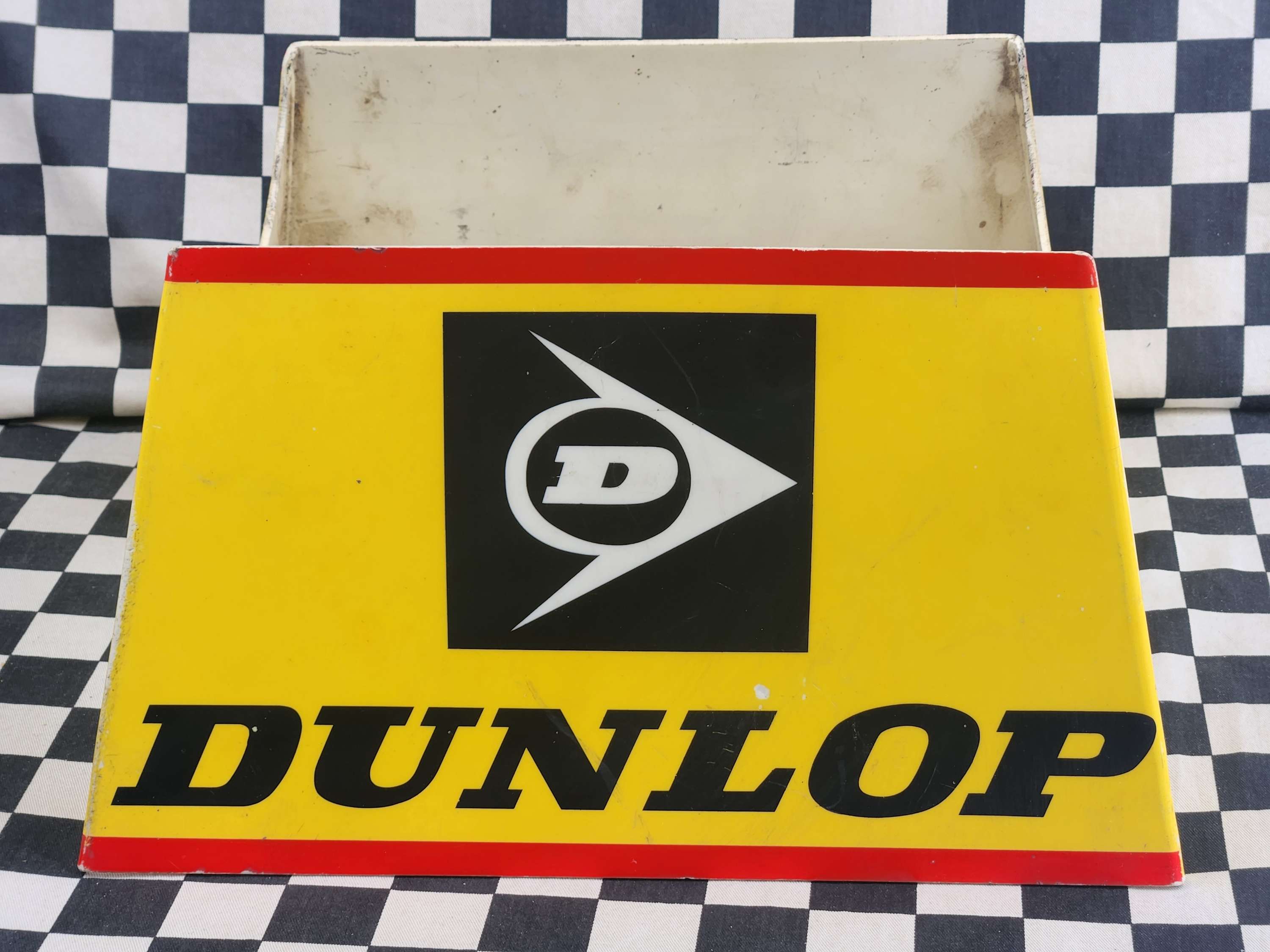 Dunlop Tyre Display Stand Advertising Mancave Collectable