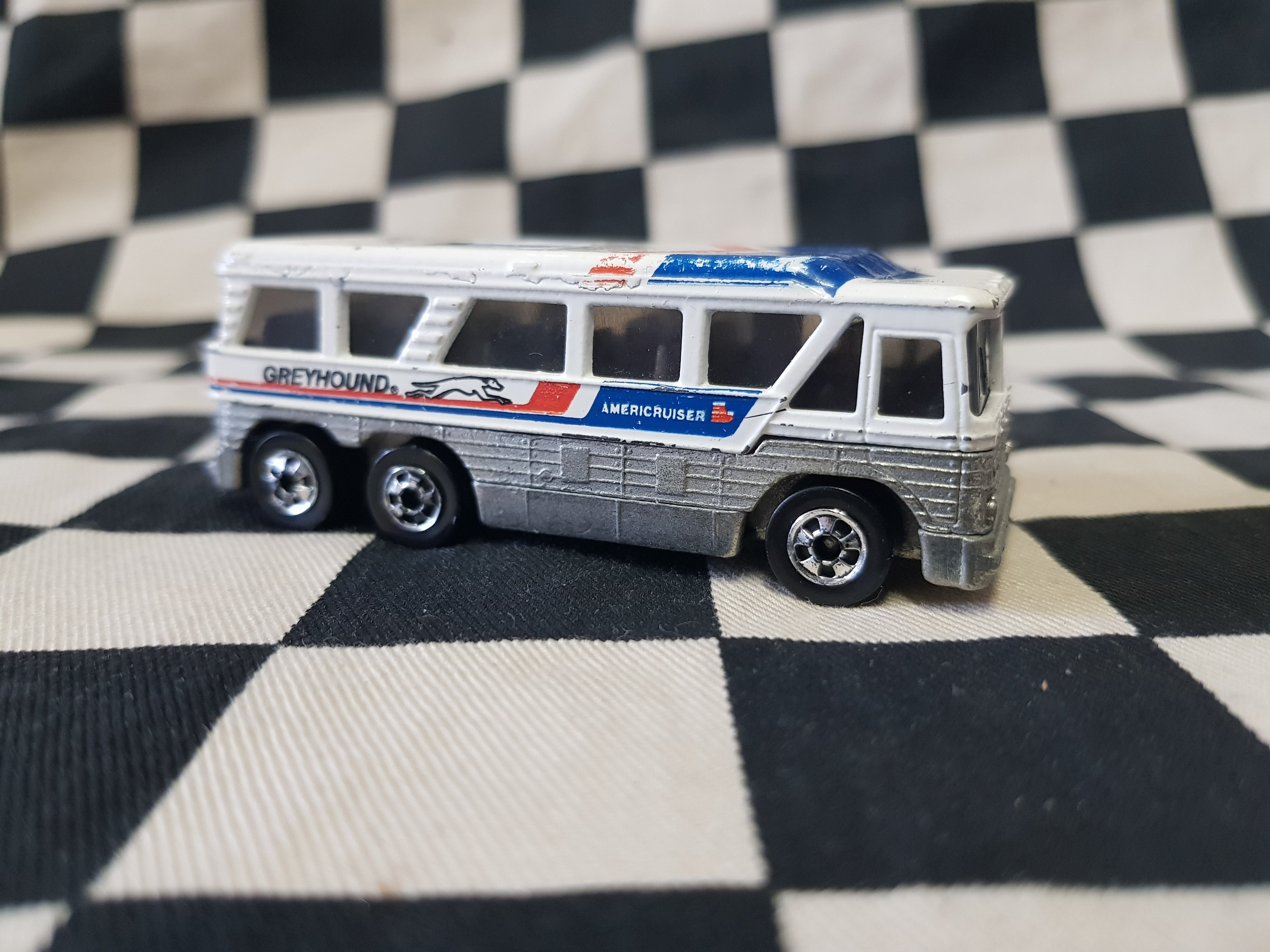 Vintage Loose Hot Wheels Greyhound Bus Blackwalls