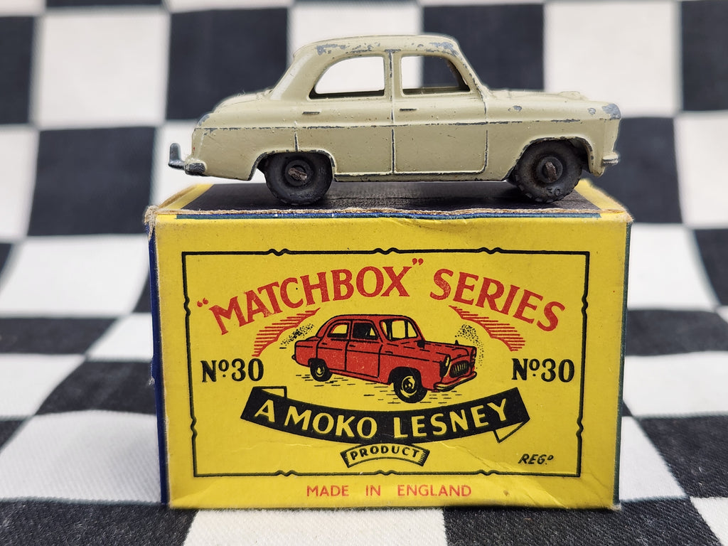 Matchbox Lesney Moko No30 Ford Prefect in Original Box