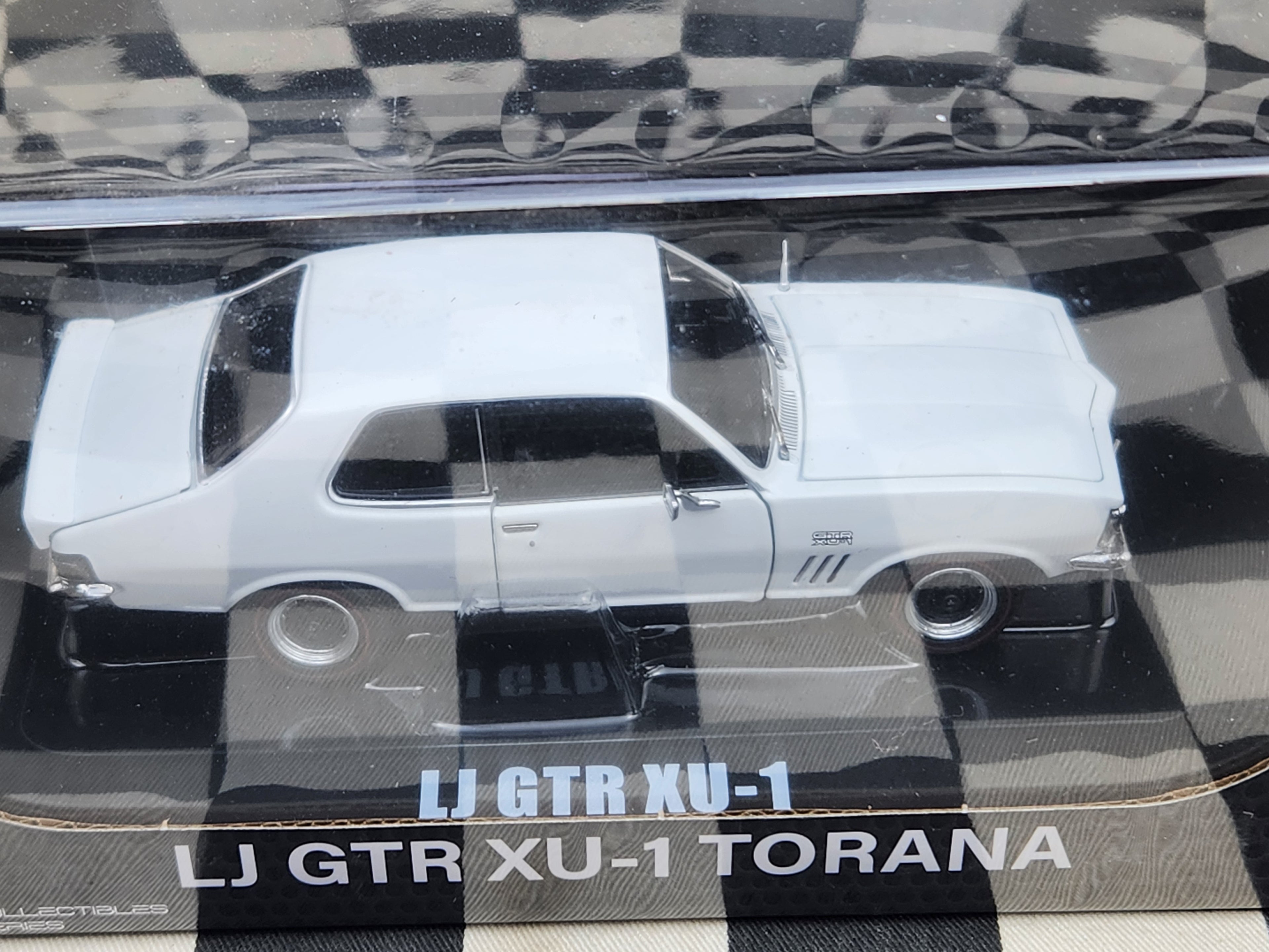 DDA 1/32 Holden Torana LJ GTR XU1