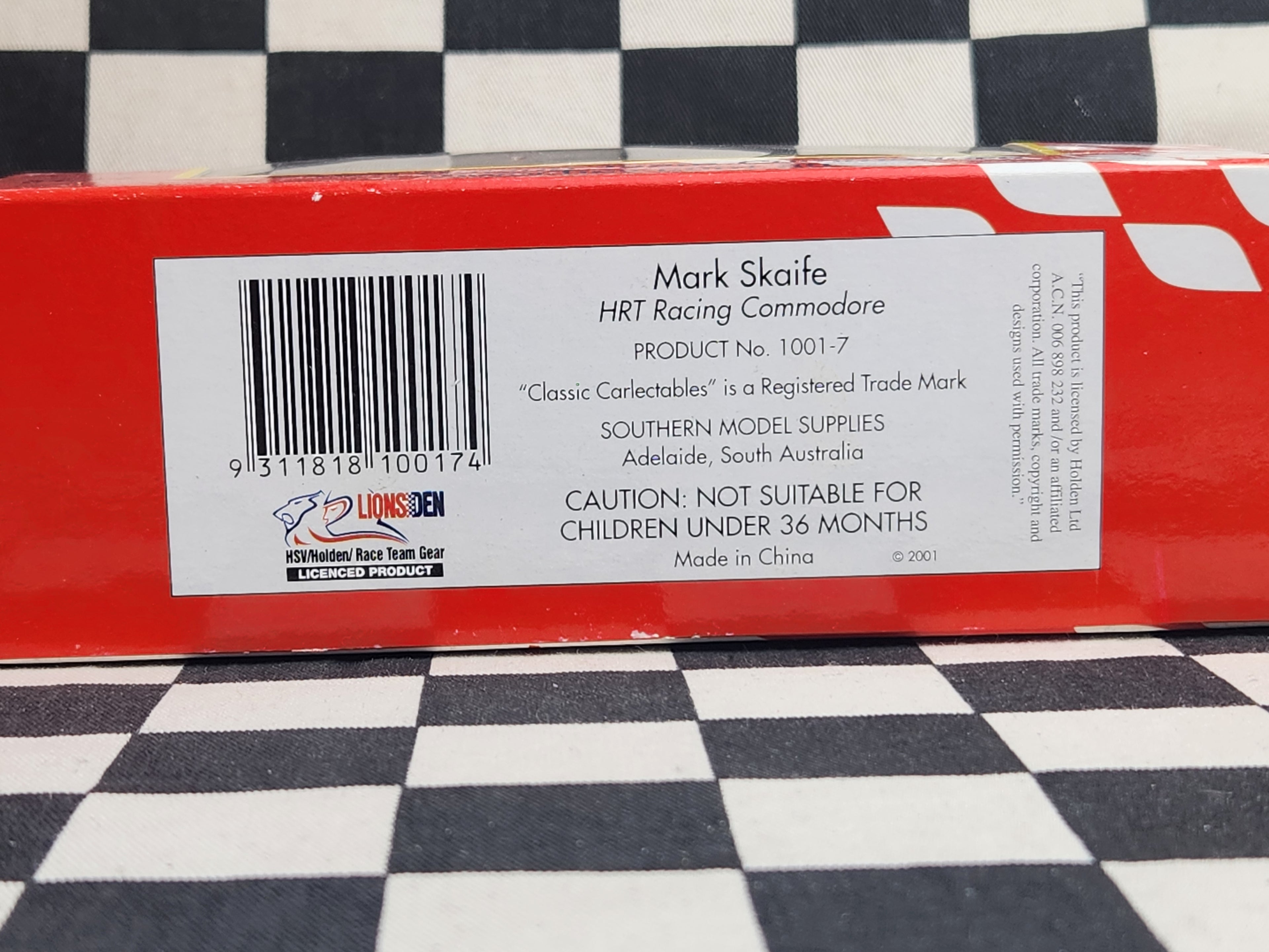 Classic Carlectables 1:43 Holden Racing Team Commodore #1 Skaife