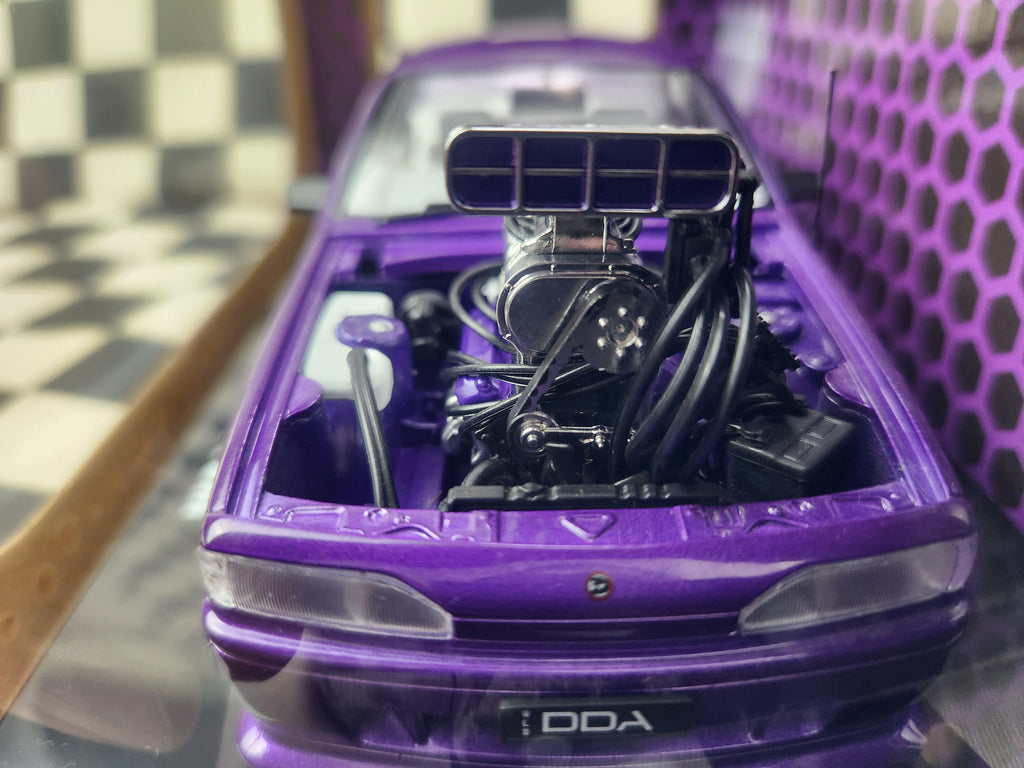 DDA 1:24 Holden Commodore VL Walkinshaw Custom Blown V8 Purple