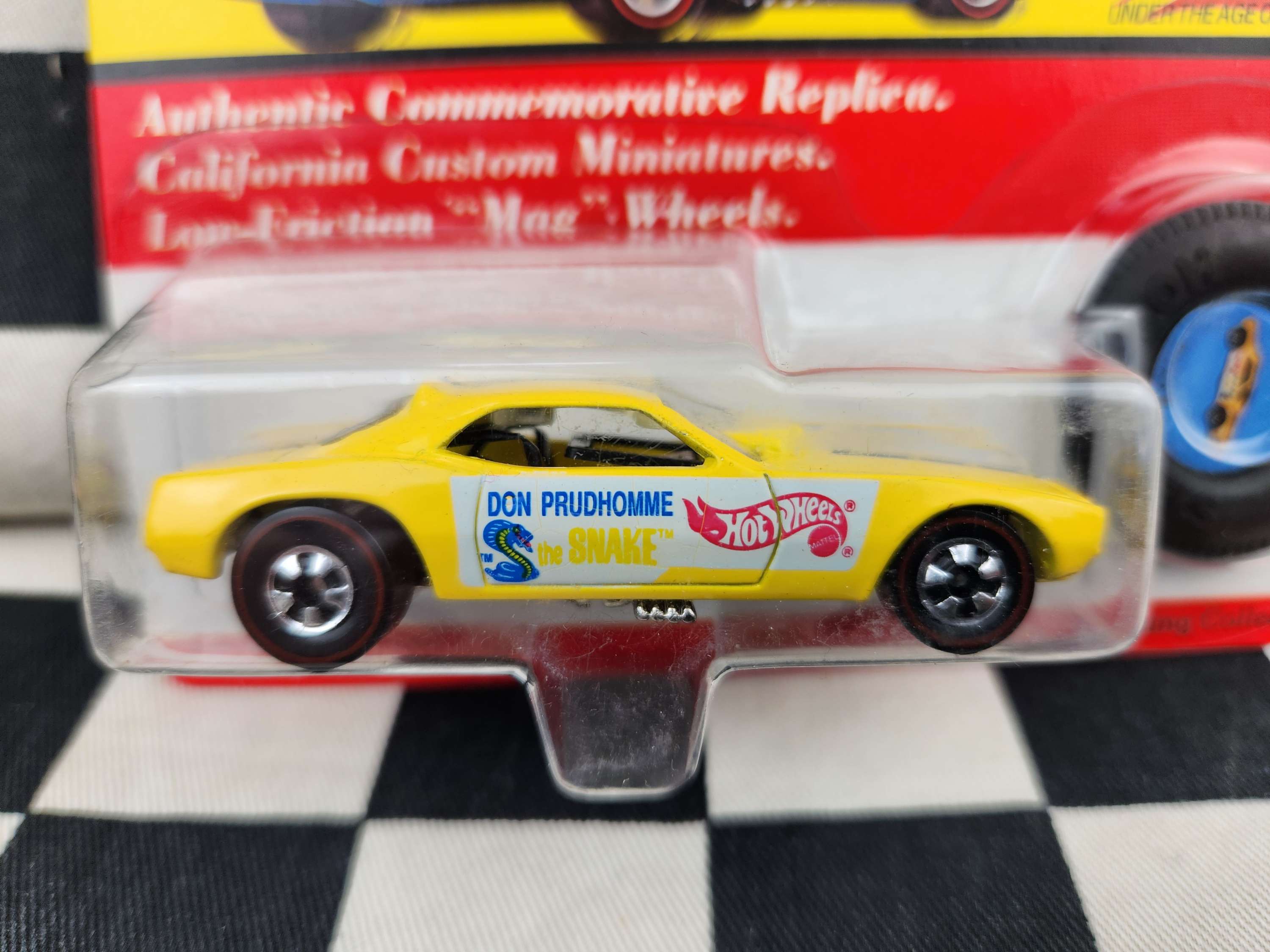 Hot Wheels 25th Anniversary REDLINE The Snake Funny Car Don Prudhomme Yellow